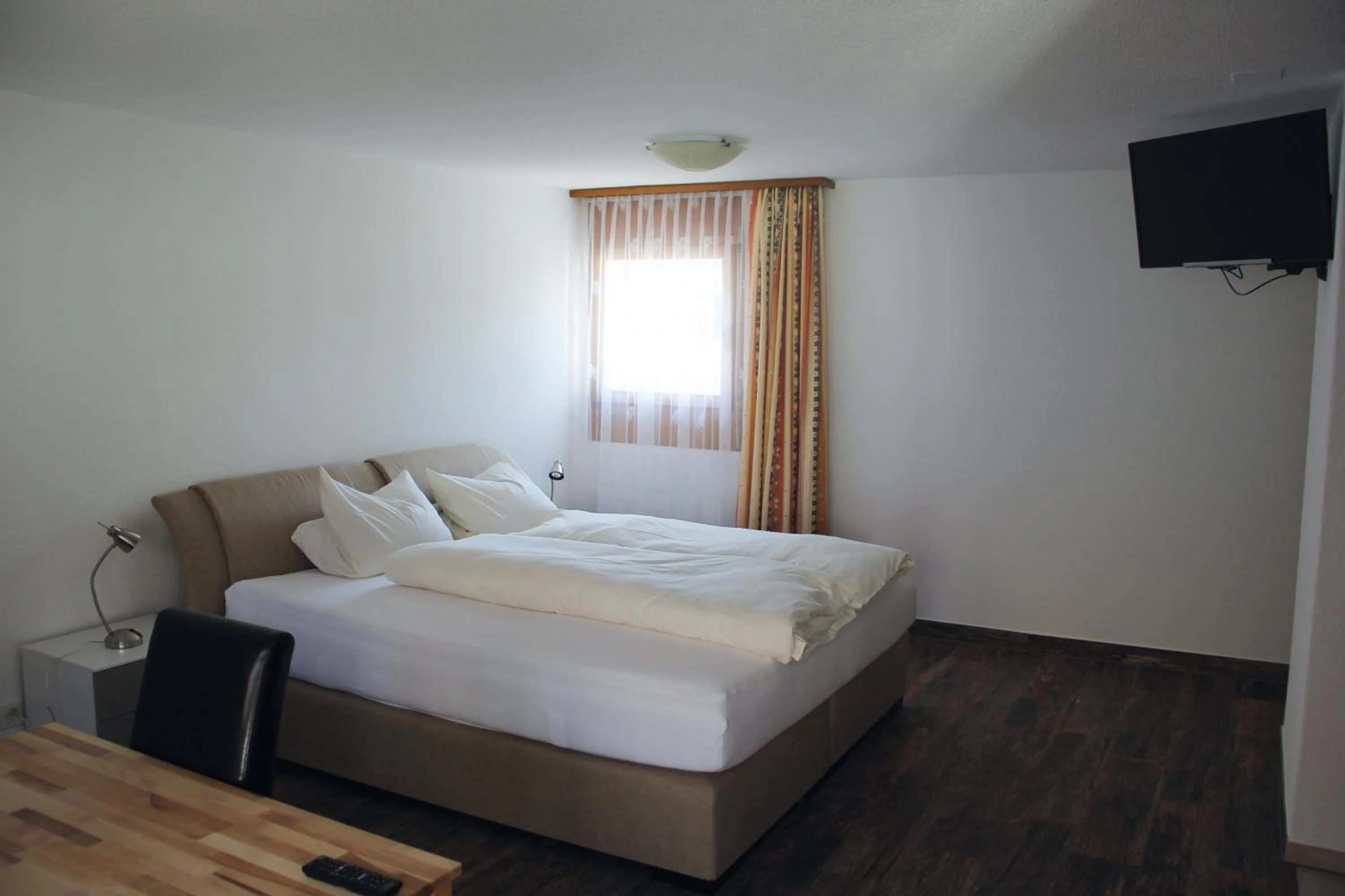 Day, Bed in Landgasthof Werdenberg