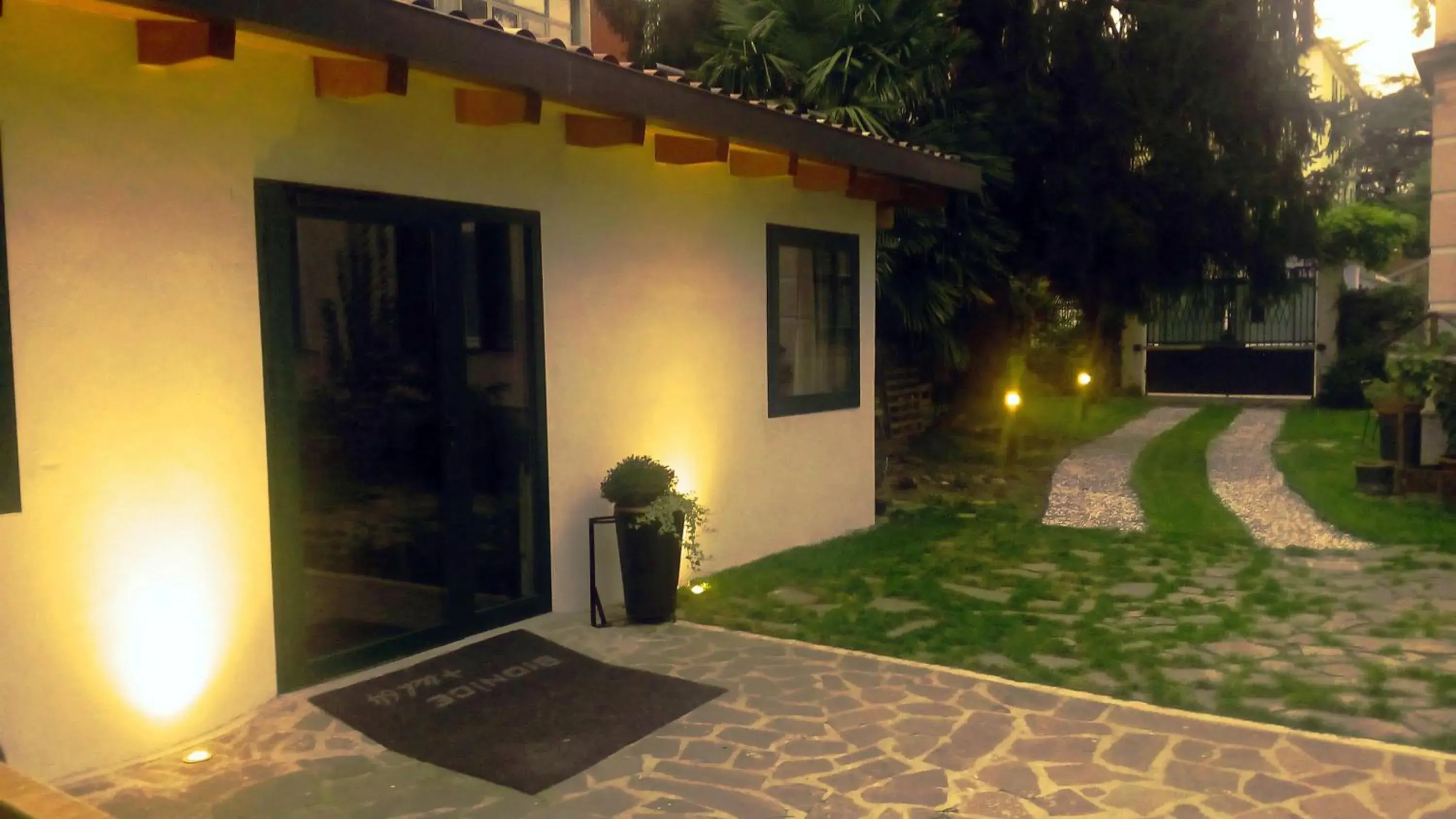 Al Giardino degli Artisti Al Giardino degli Artisti