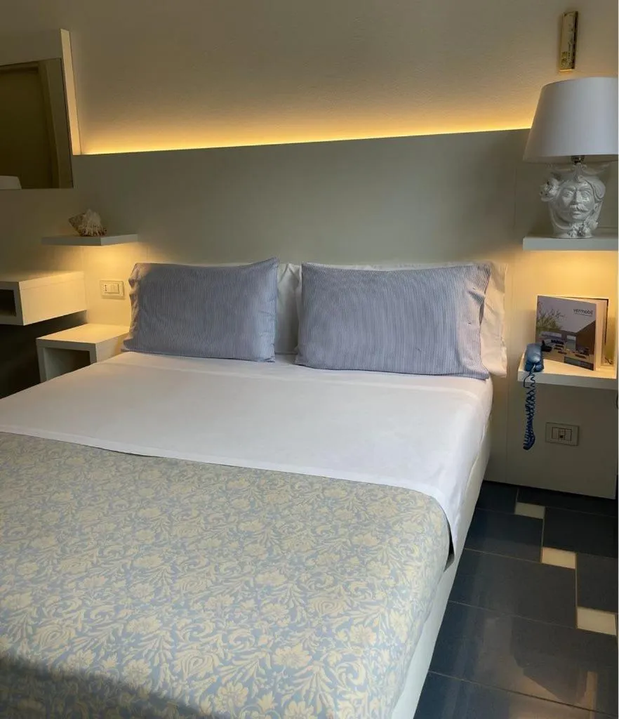 Bedroom, Bed in CASA MAJOR Hotel & Appartamenti CERVIA