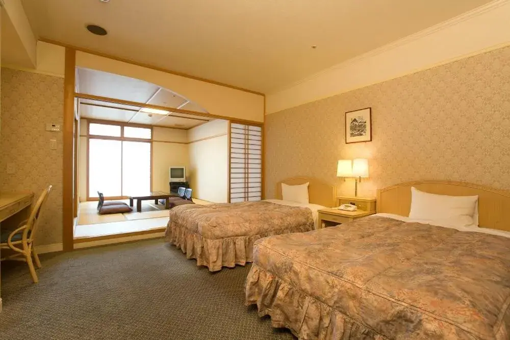 Room with Tatami Area - single occupancy in Hotel Sekia Room with Tatami Area - single occupancy in Hotel Sekia