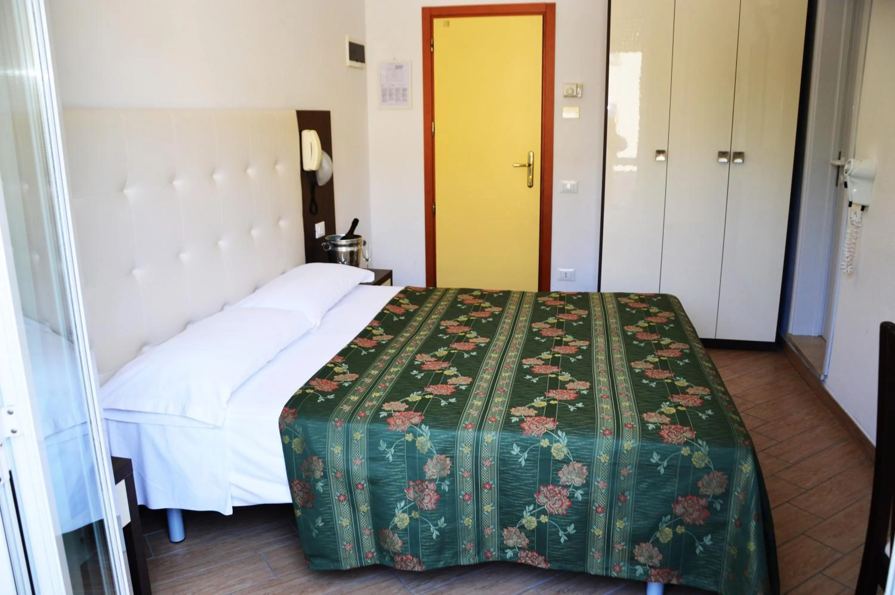 Family, Bed in Hotel La Capinera