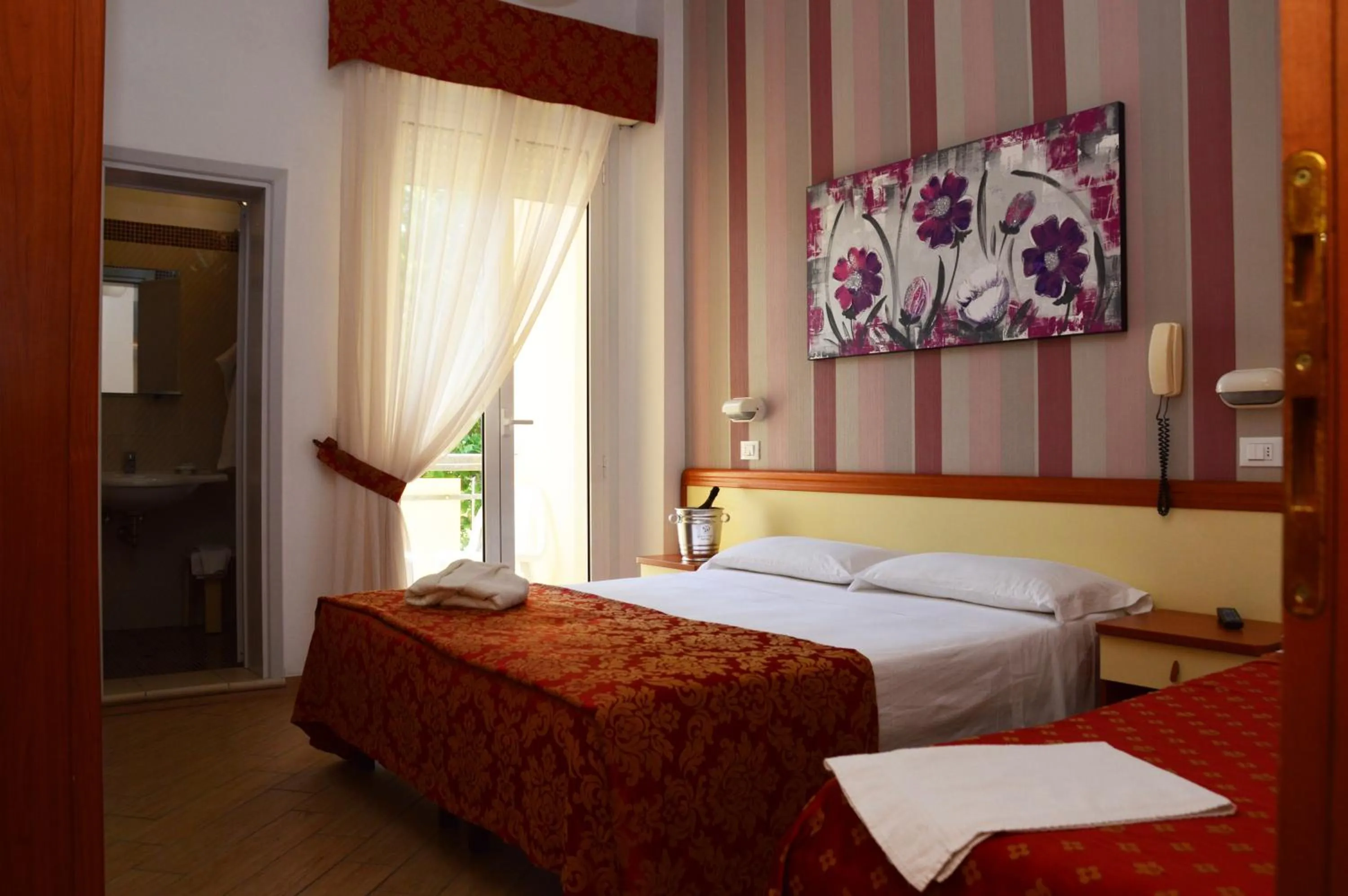 Bed in Hotel La Capinera