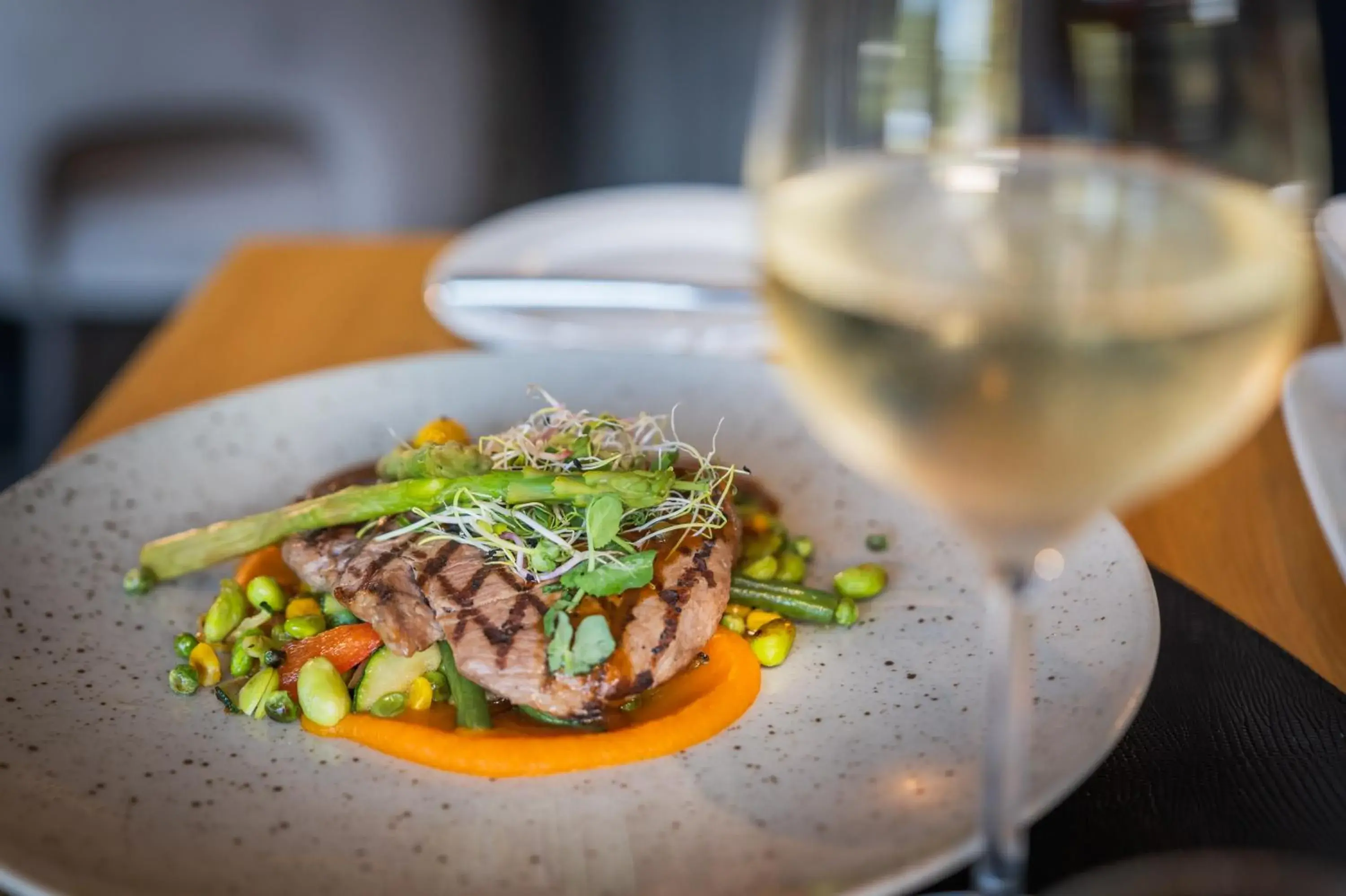 Restaurant/places to eat in Hotel Asteria Restaurant/places to eat in Hotel Asteria