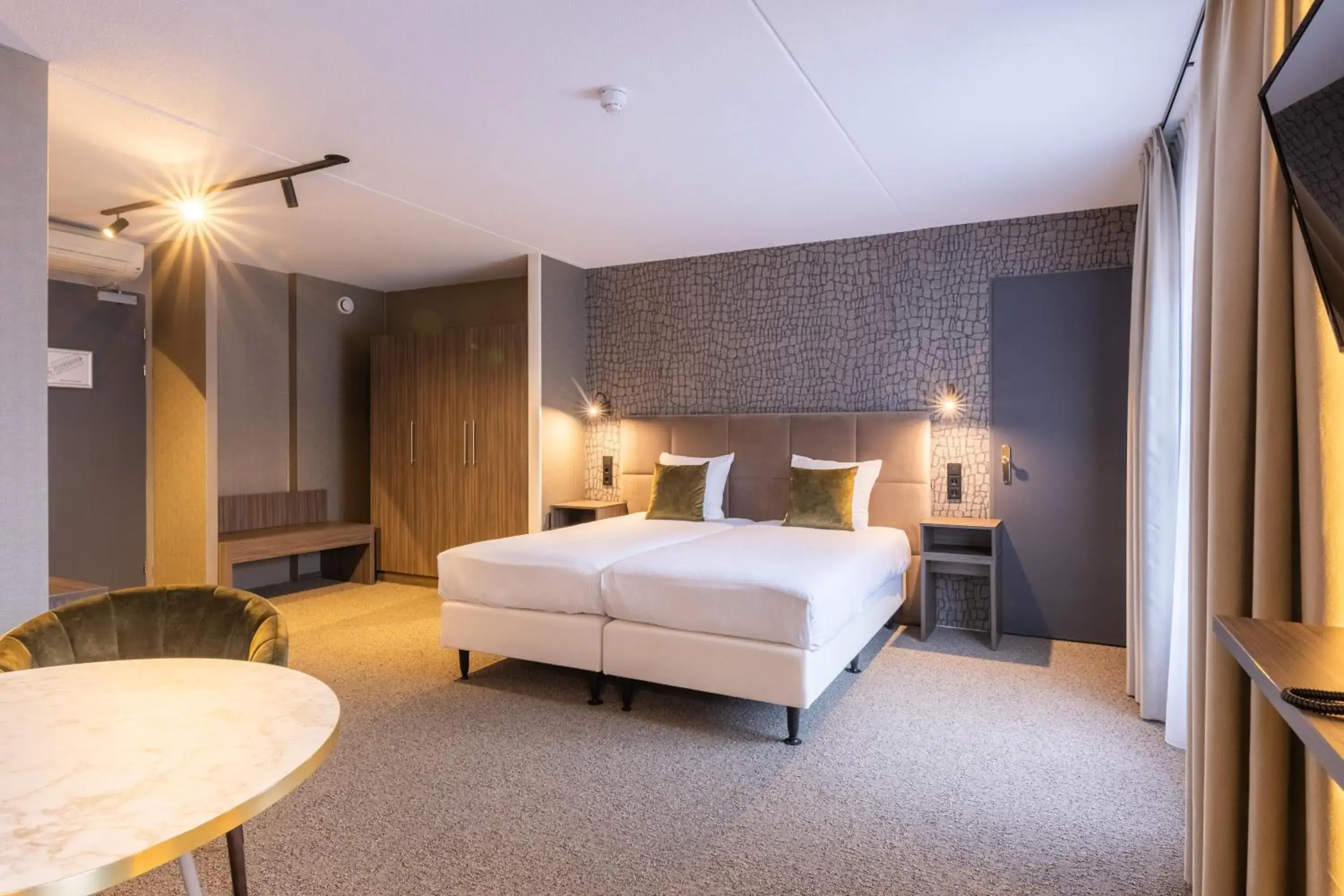 Bed in Hotel Asteria Bed in Hotel Asteria