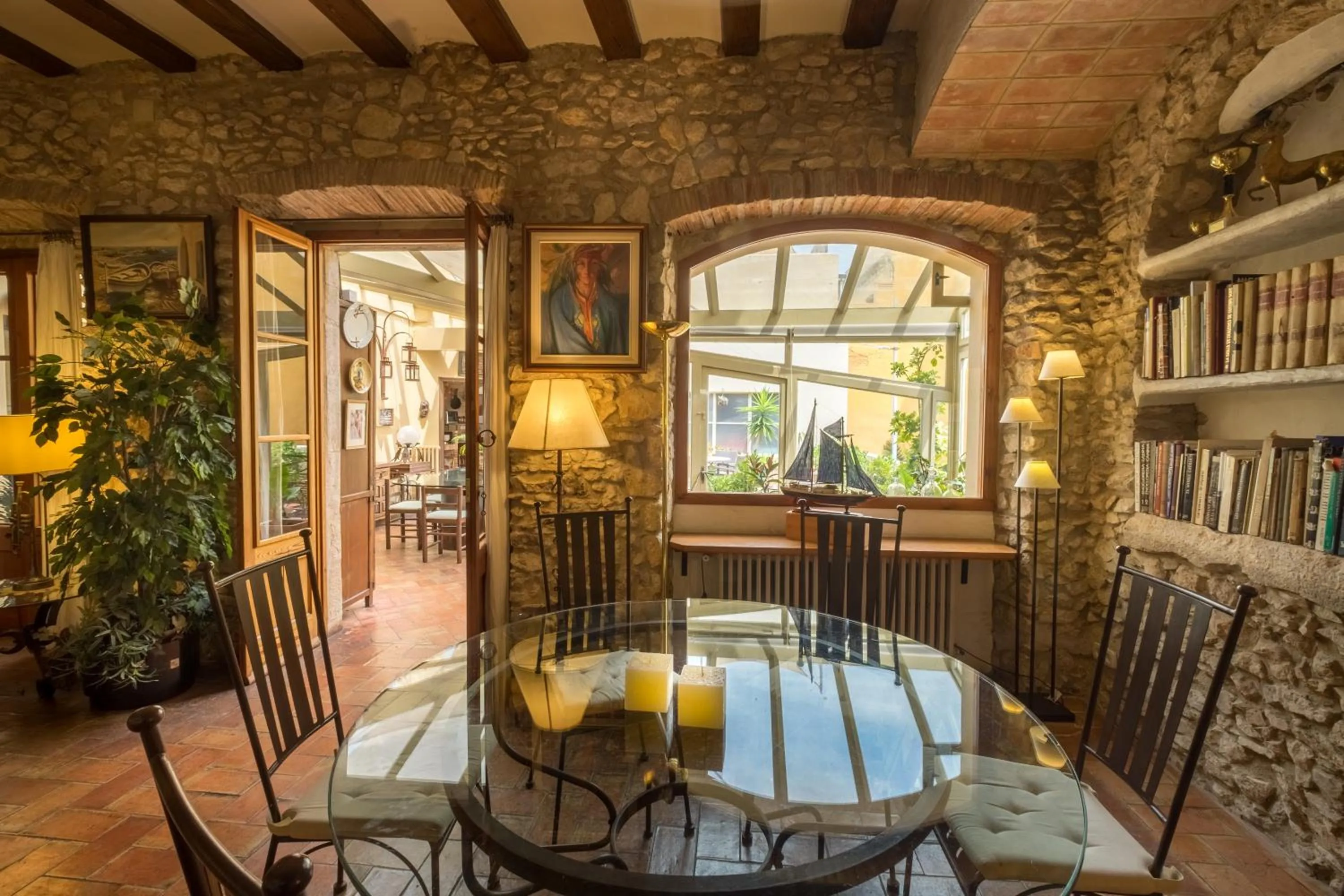 Seating area in Can Felip Apartments