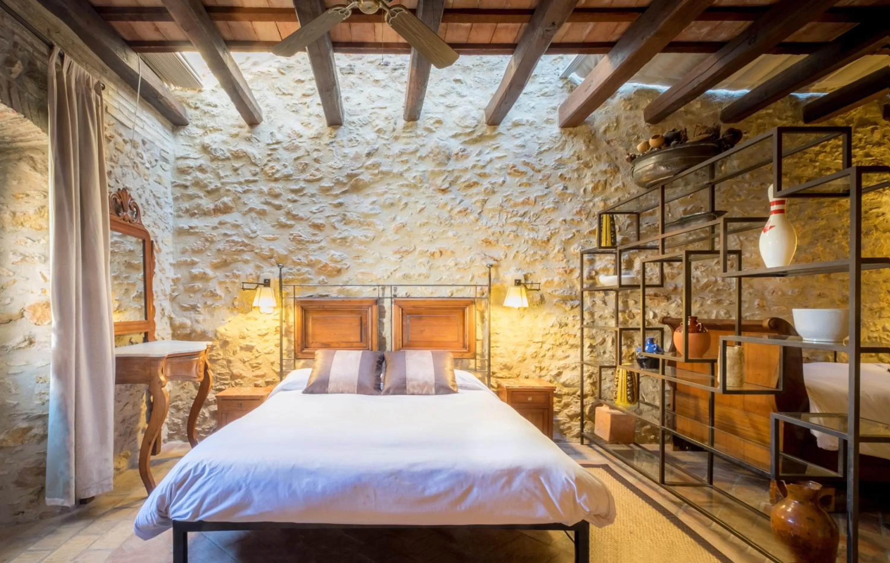 Bed in Can Felip Apartments