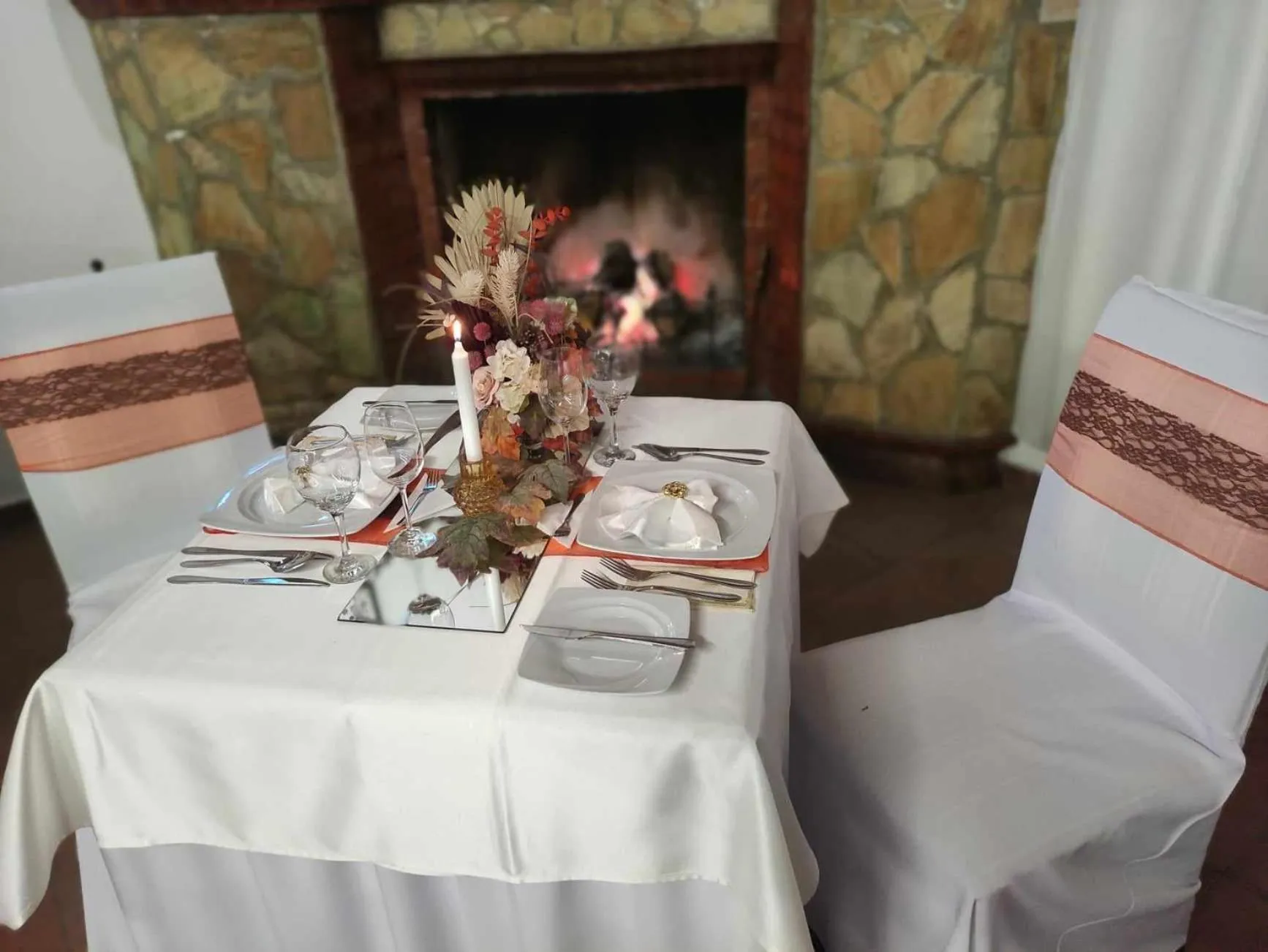 Restaurant/places to eat in Kemence Csárda és Szálloda