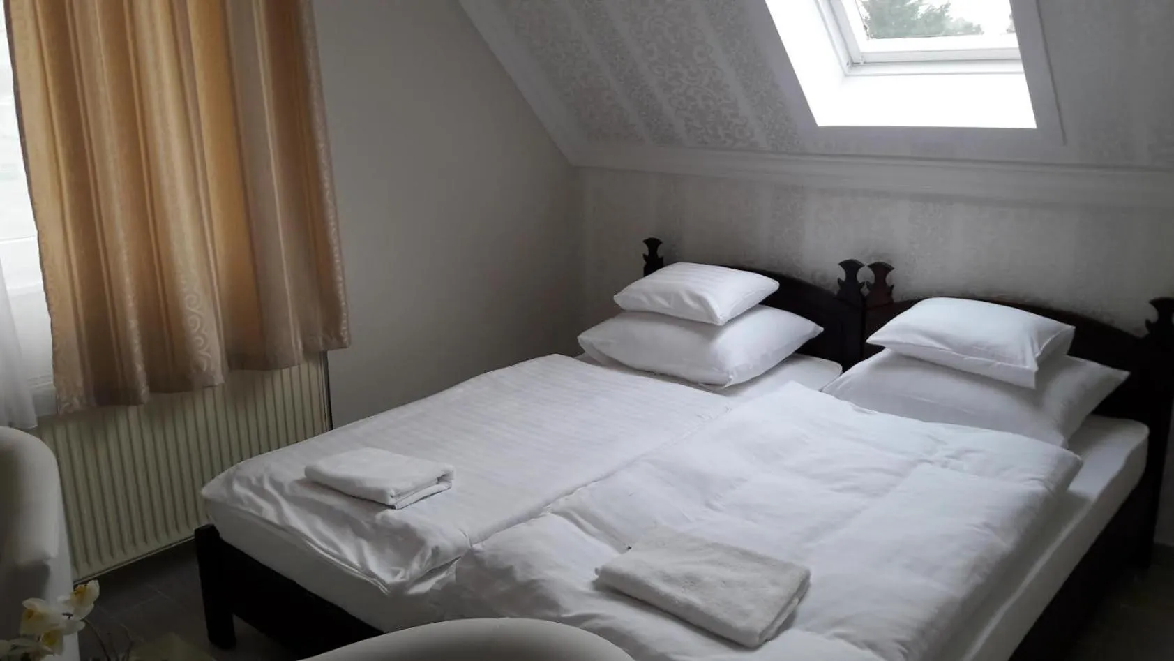 Kemence Csárda és Szálloda