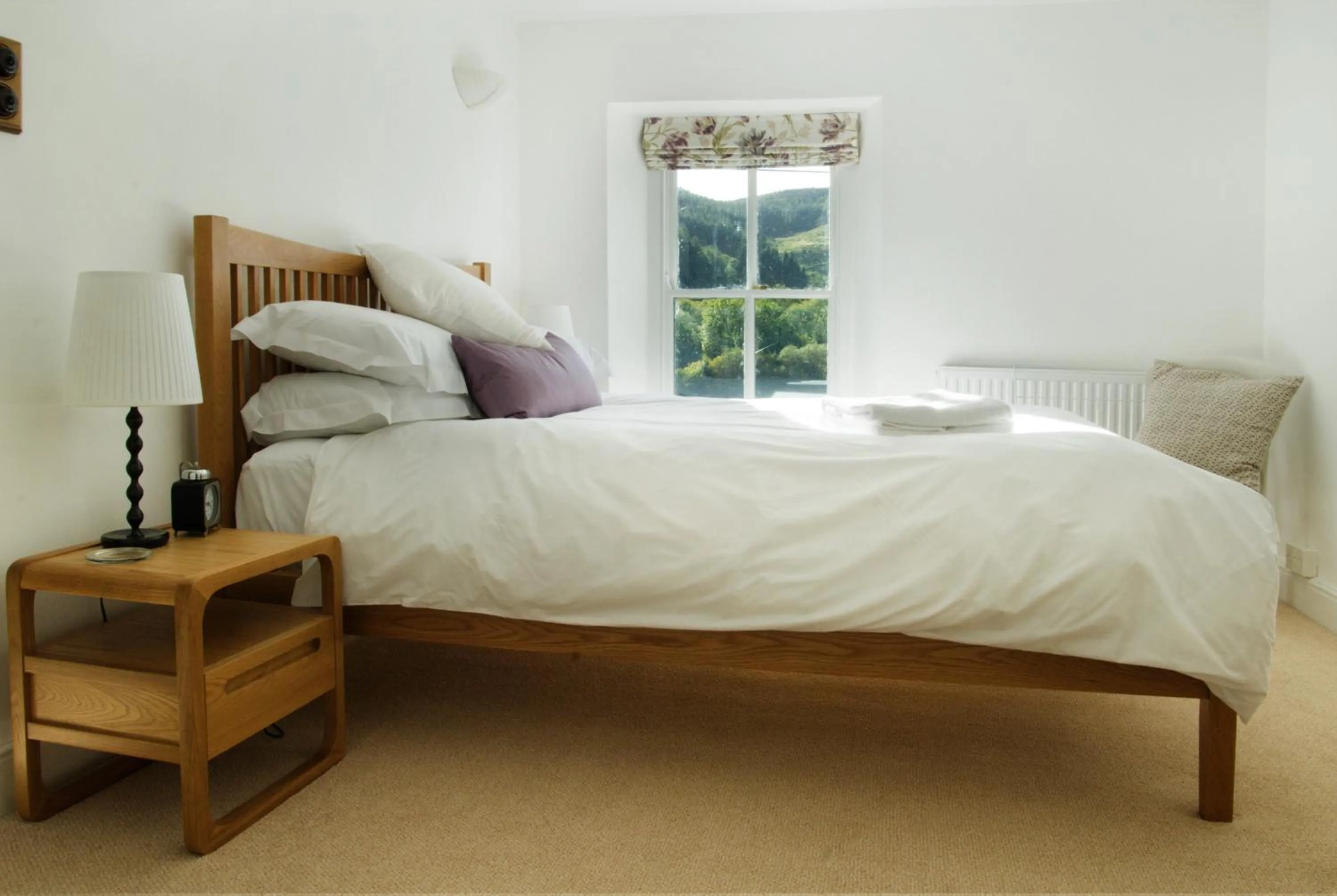 Bed in Bronfelin & Troed-y-Rhiw Holiday Cottage