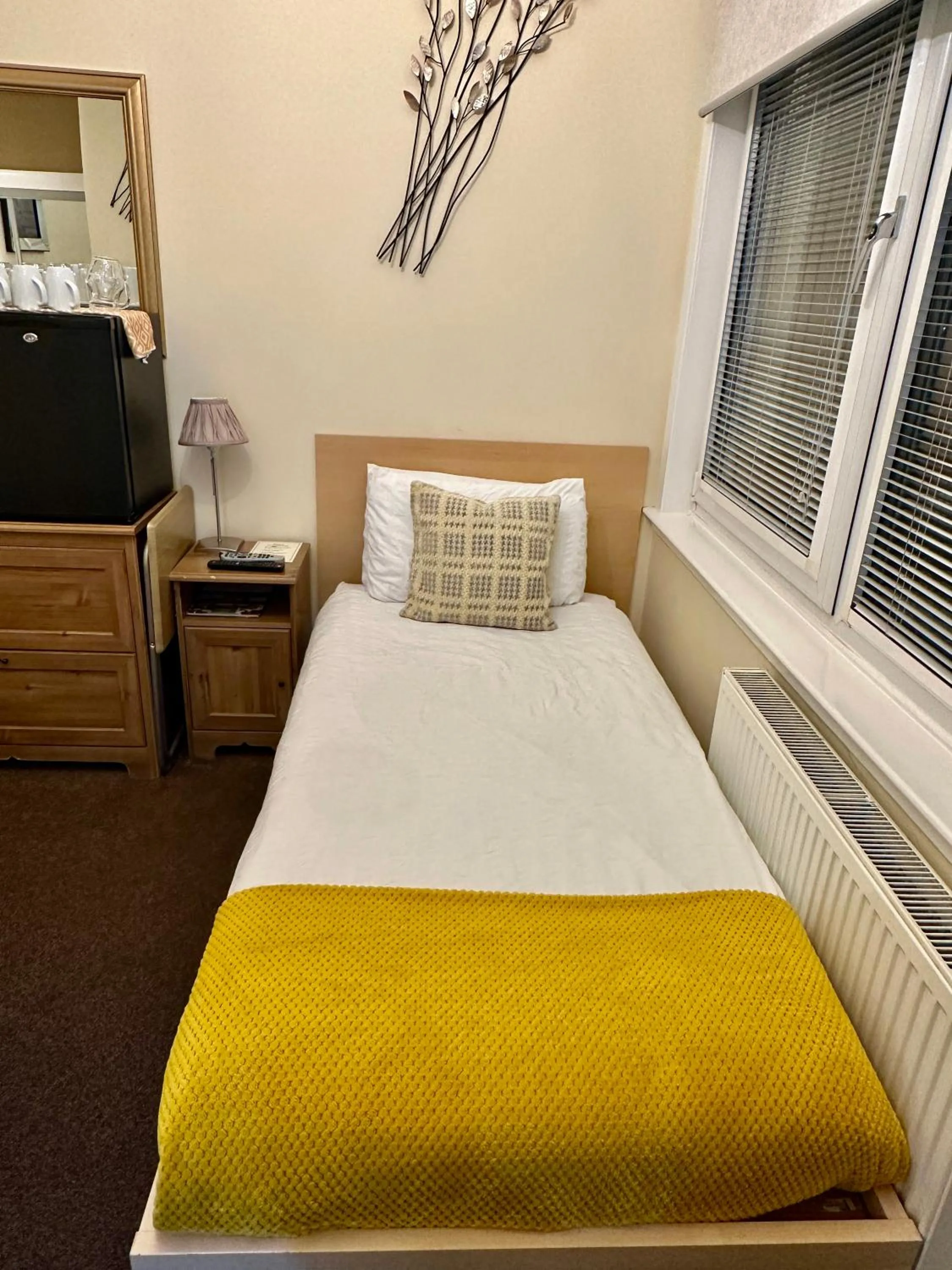 Bed in The Elbow Room