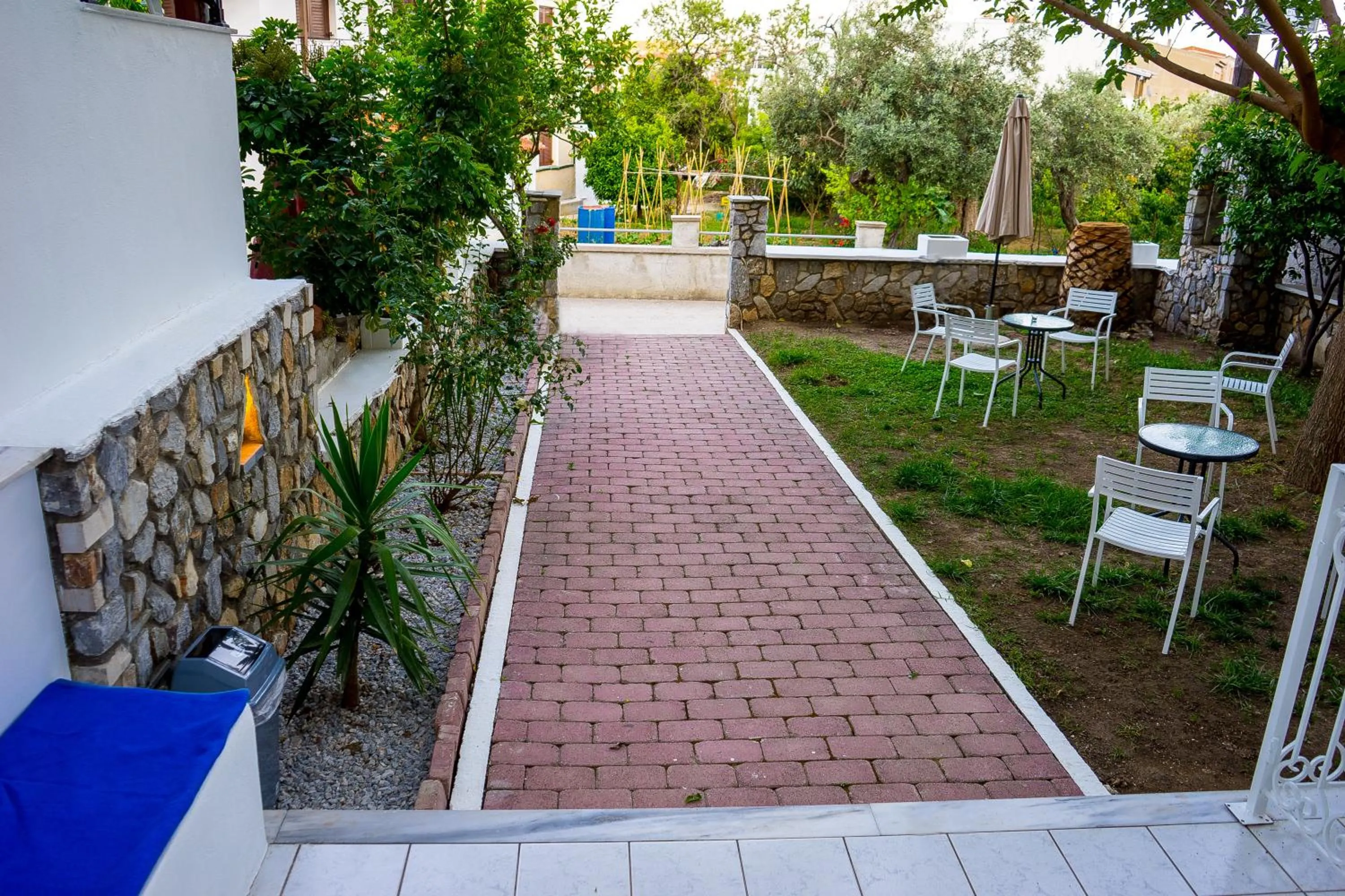 Garden in Act Art Skiathos