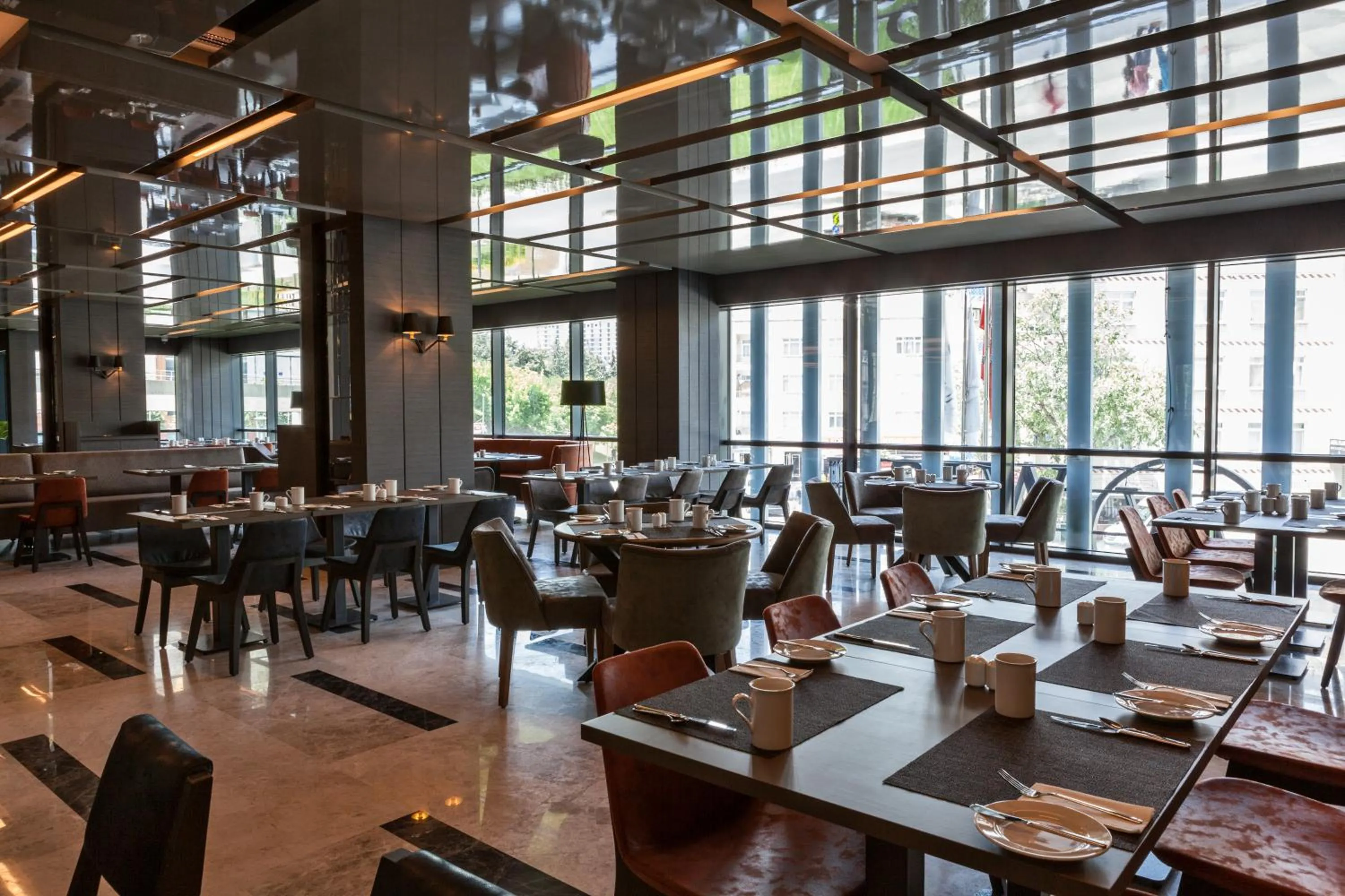 Restaurant/places to eat in Wish More Hotel Istanbul