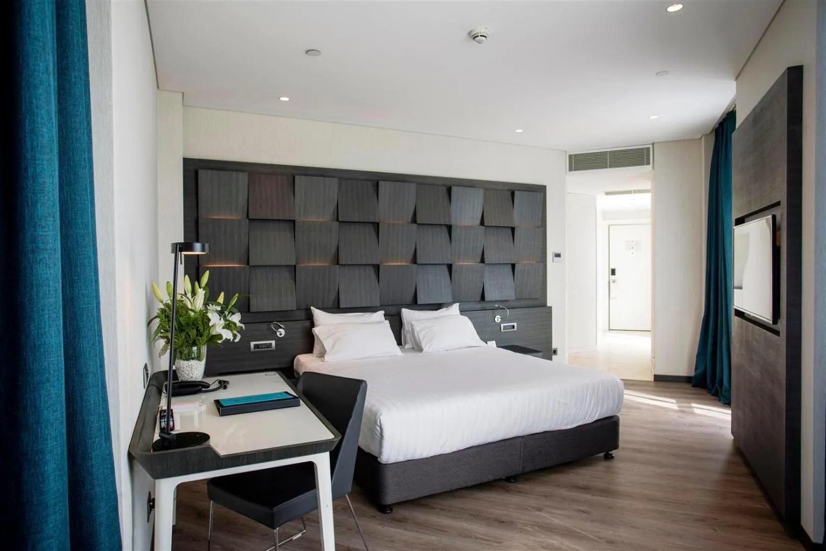 Photo of the whole room, Bed in Wish More Hotel Istanbul