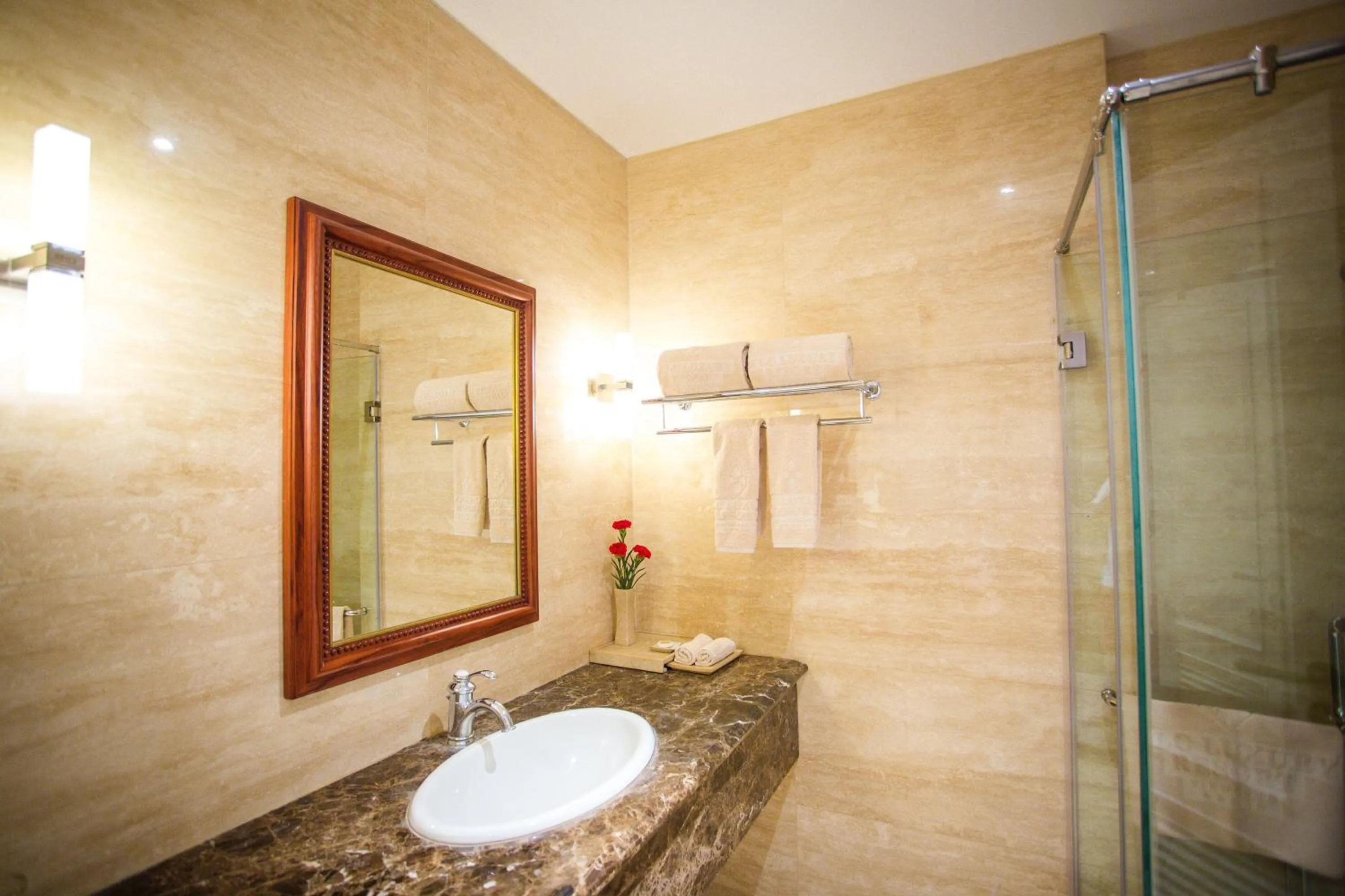 Toilet in FLC Luxury Resort Vinh Phuc