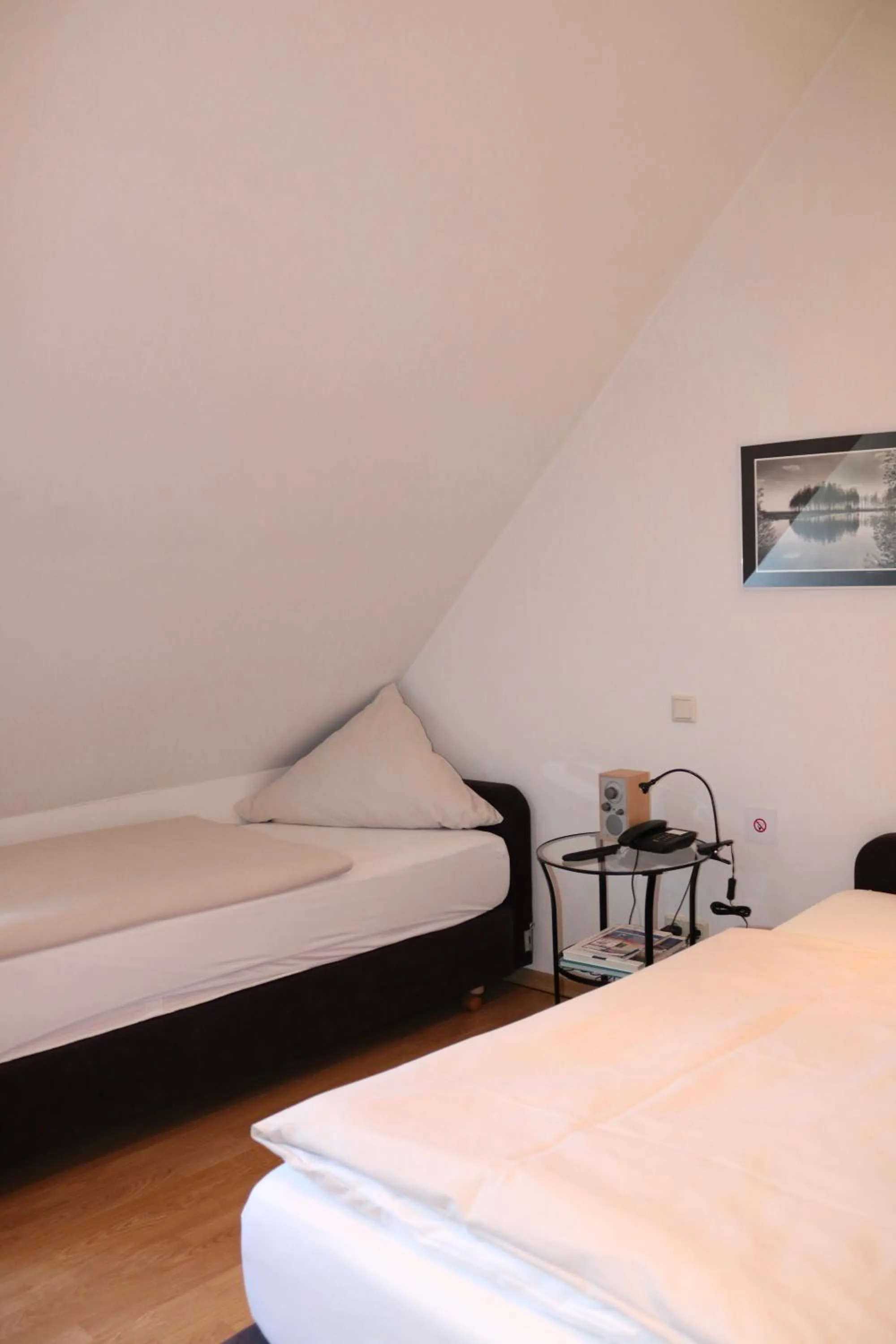 Bedroom, Bed in Klosterschänke Hude Hotel Ferienwohnungen Restaurant Café