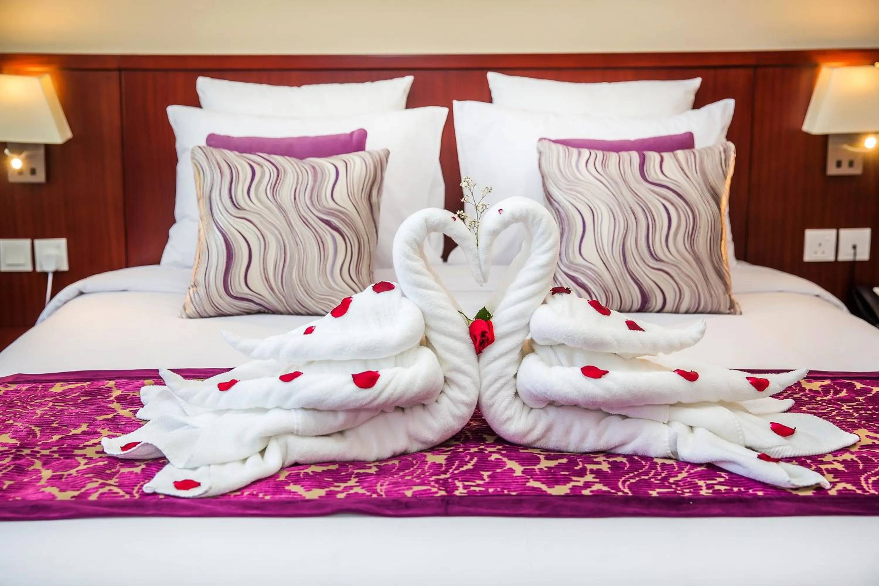 Bed in V Hotel Fujairah