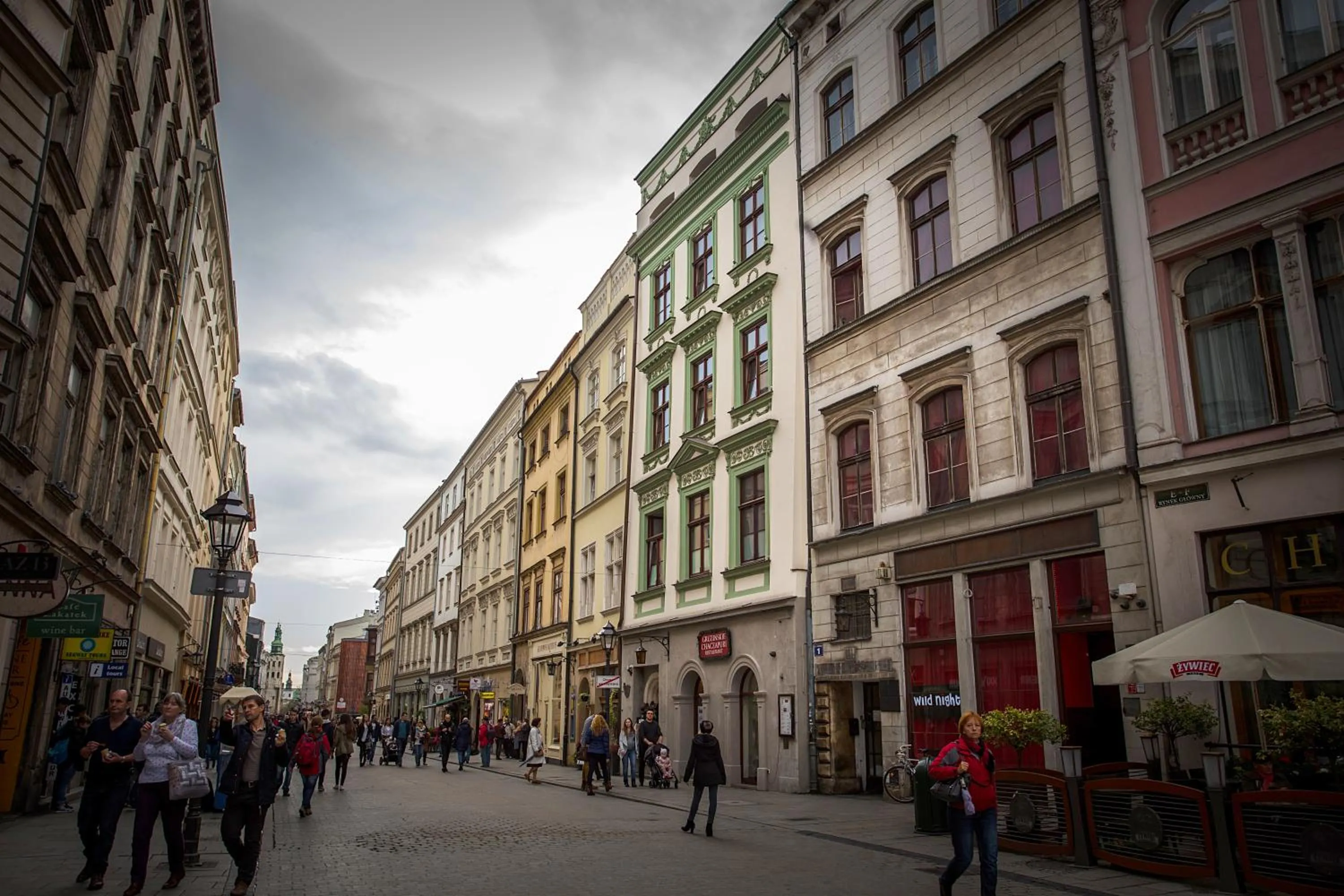 Property building in Scharffenberg Apartments Main Square