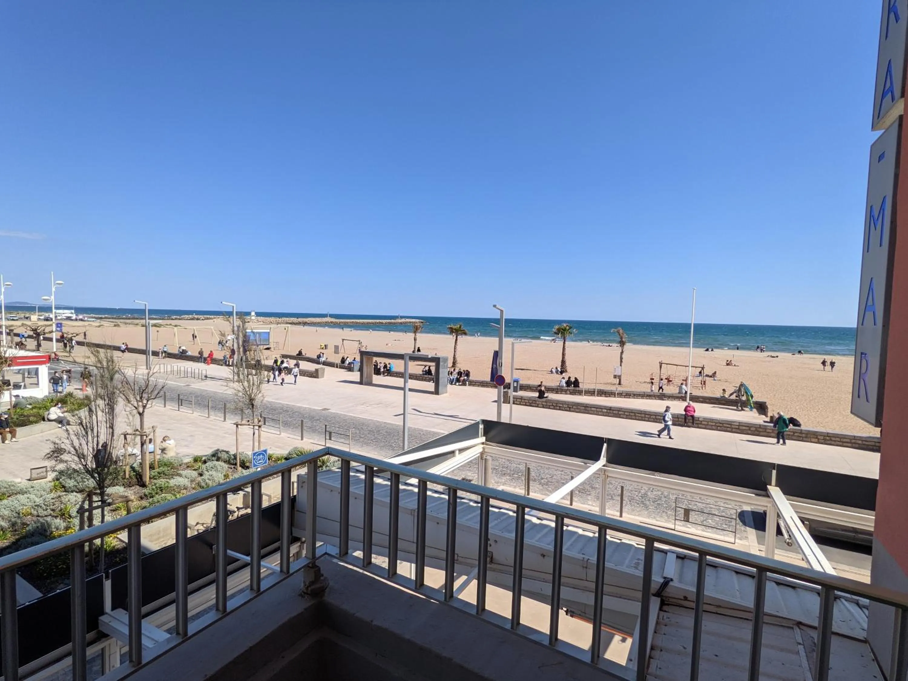 Sea view in Hotel Mira-Mar