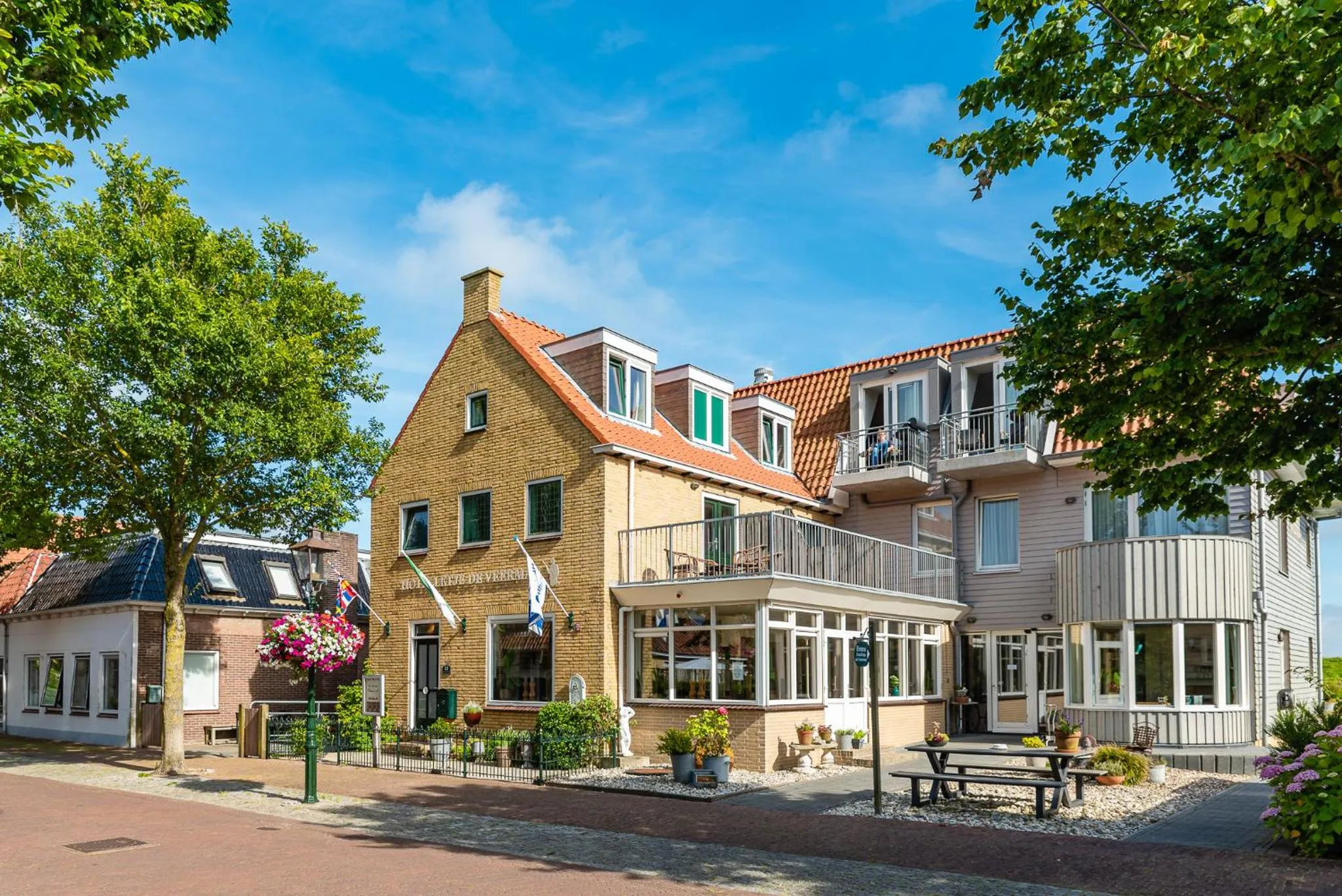 Property building in Hotelletje de Veerman