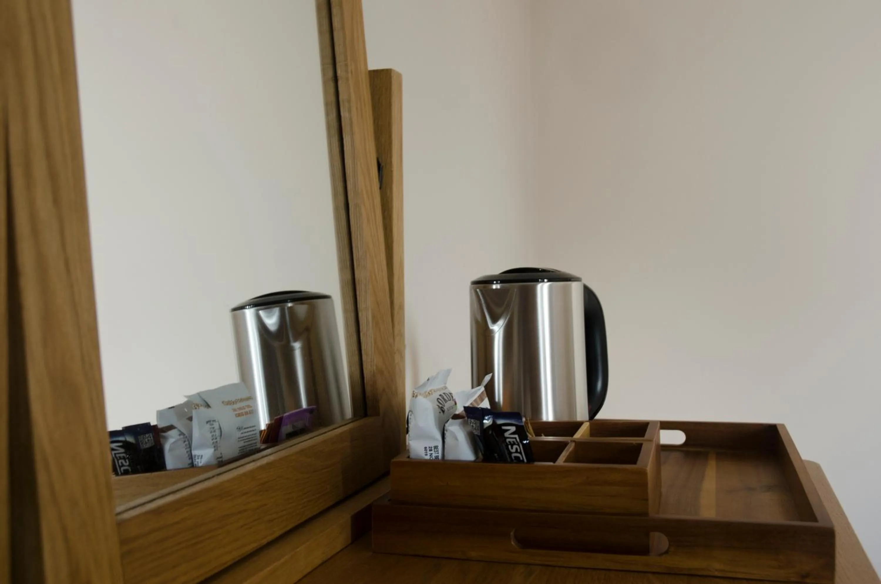 Coffee/tea facilities in The Sun Inn