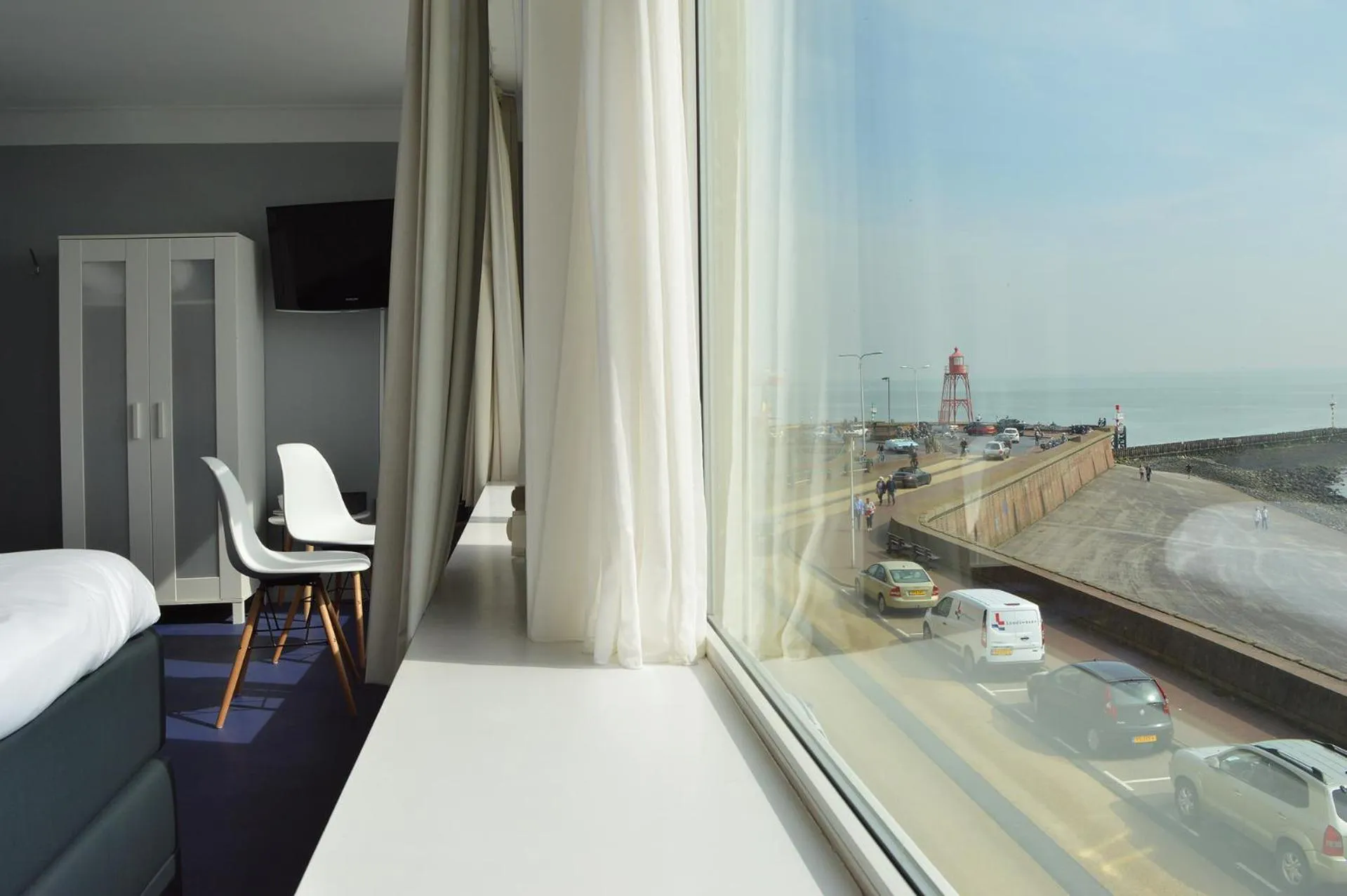 Sea view, Bed in Belgische Loodsensociëteit