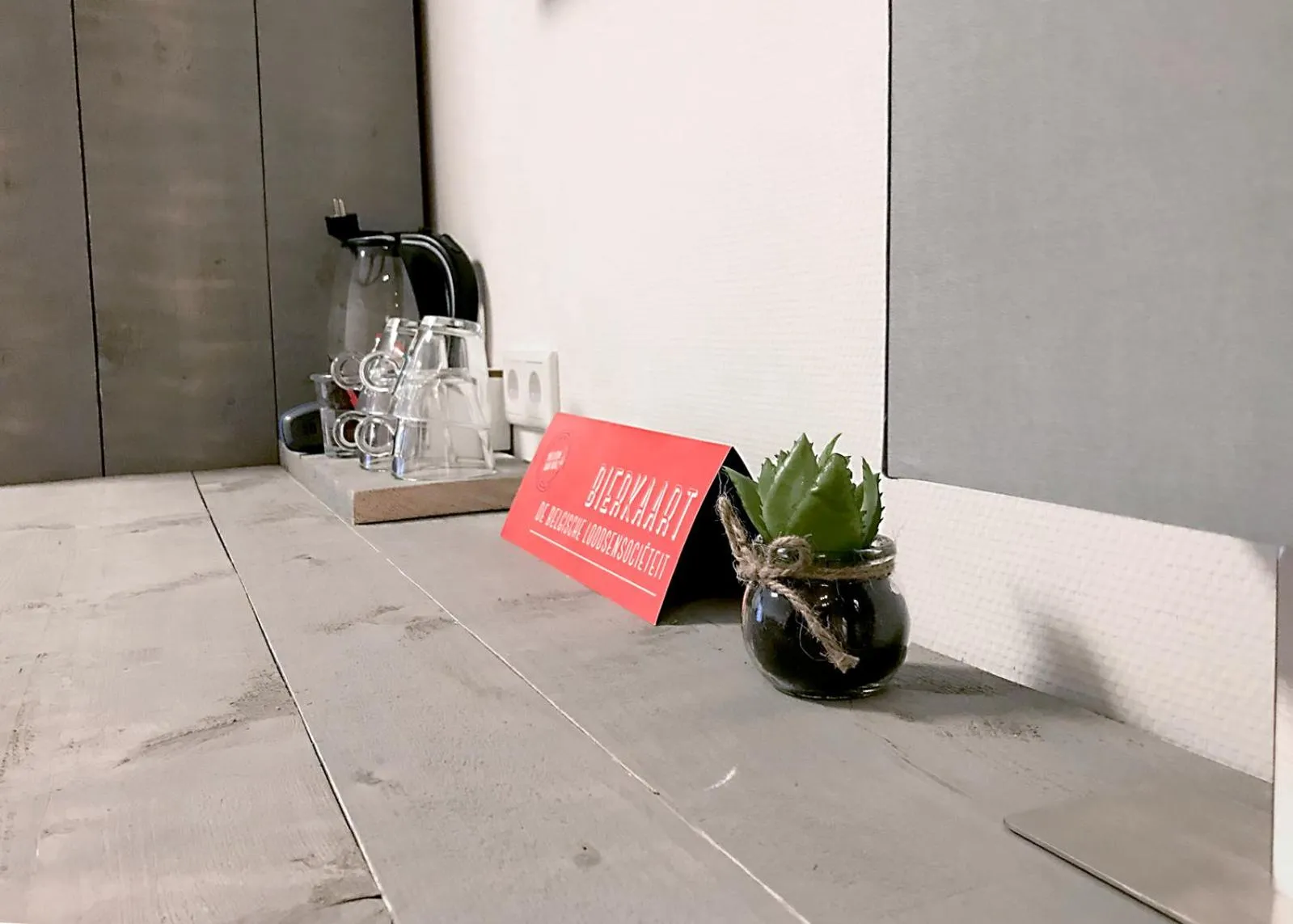 Coffee/tea facilities in Belgische Loodsensociëteit