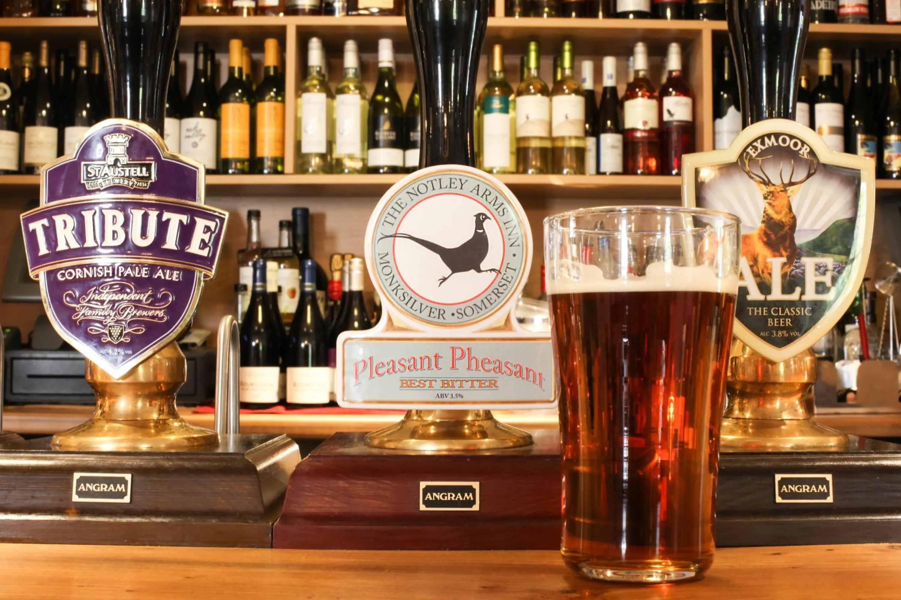 Drinks in Notley Arms Inn Exmoor National Park