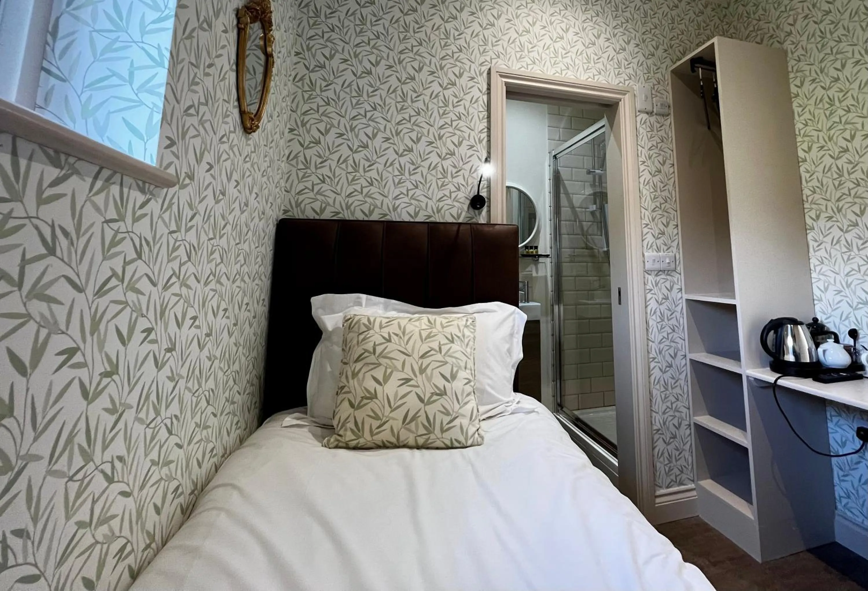 Bed in Notley Arms Inn Exmoor National Park