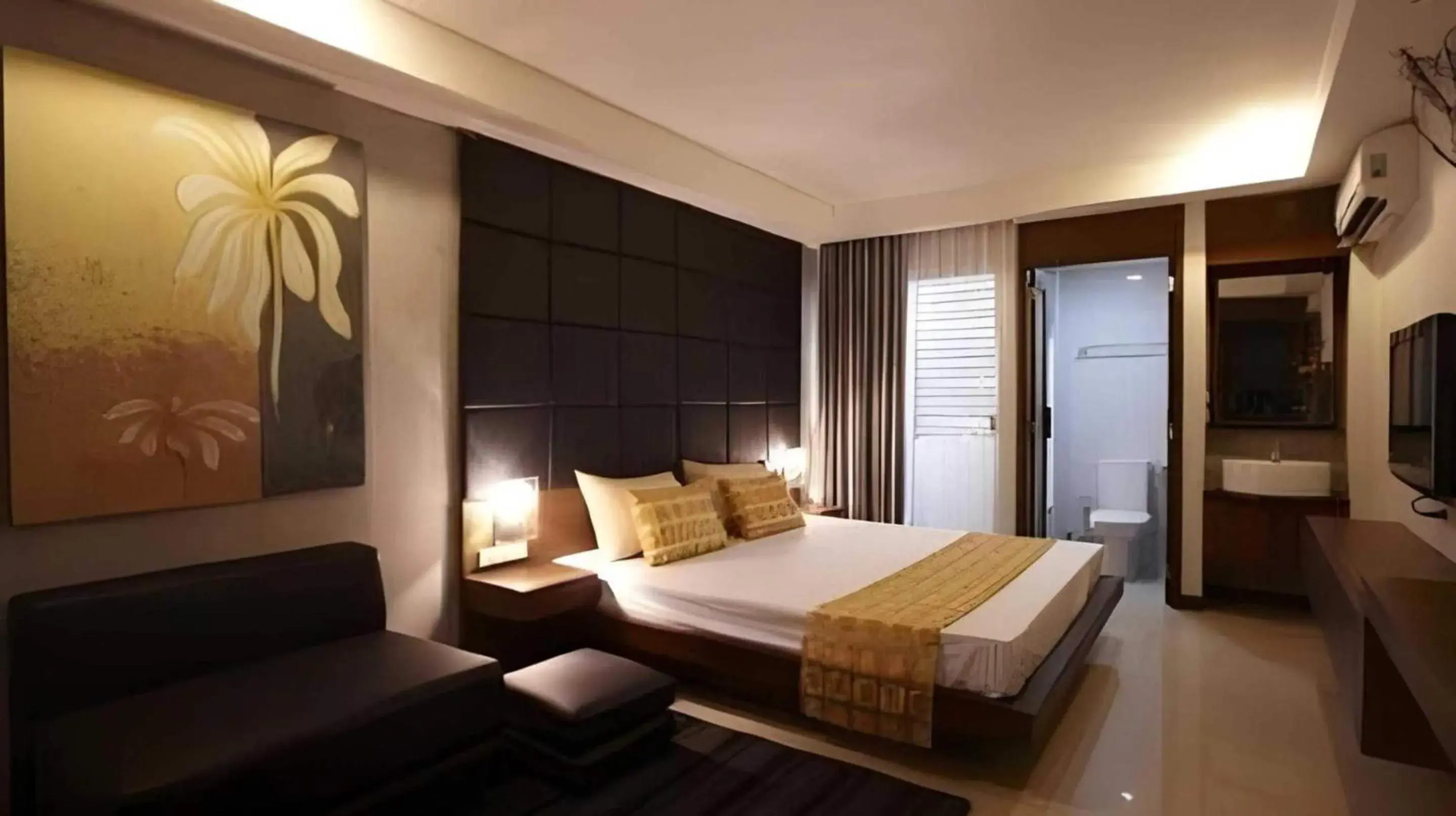 Bedroom, Bed in Collection O The Bangkok Cha Cha Suite Bedroom, Bed in Collection O The Bangkok Cha Cha Suite