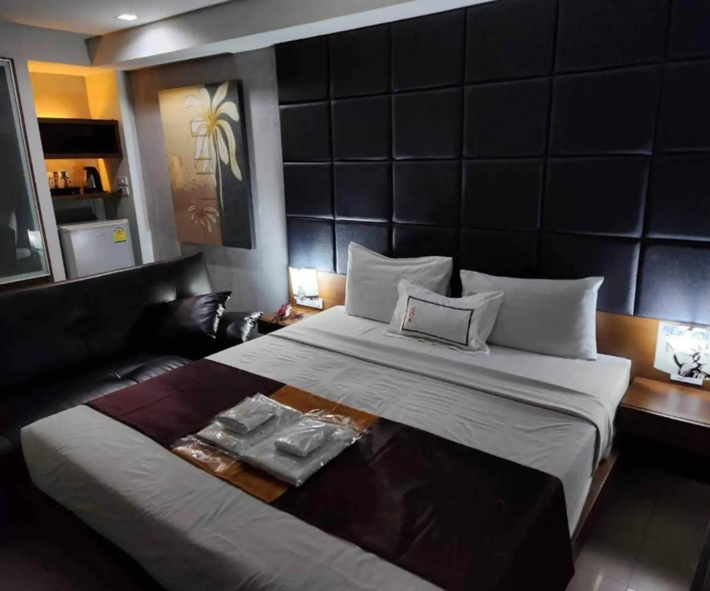 Bedroom, Bed in Collection O The Bangkok Cha Cha Suite Bedroom, Bed in Collection O The Bangkok Cha Cha Suite