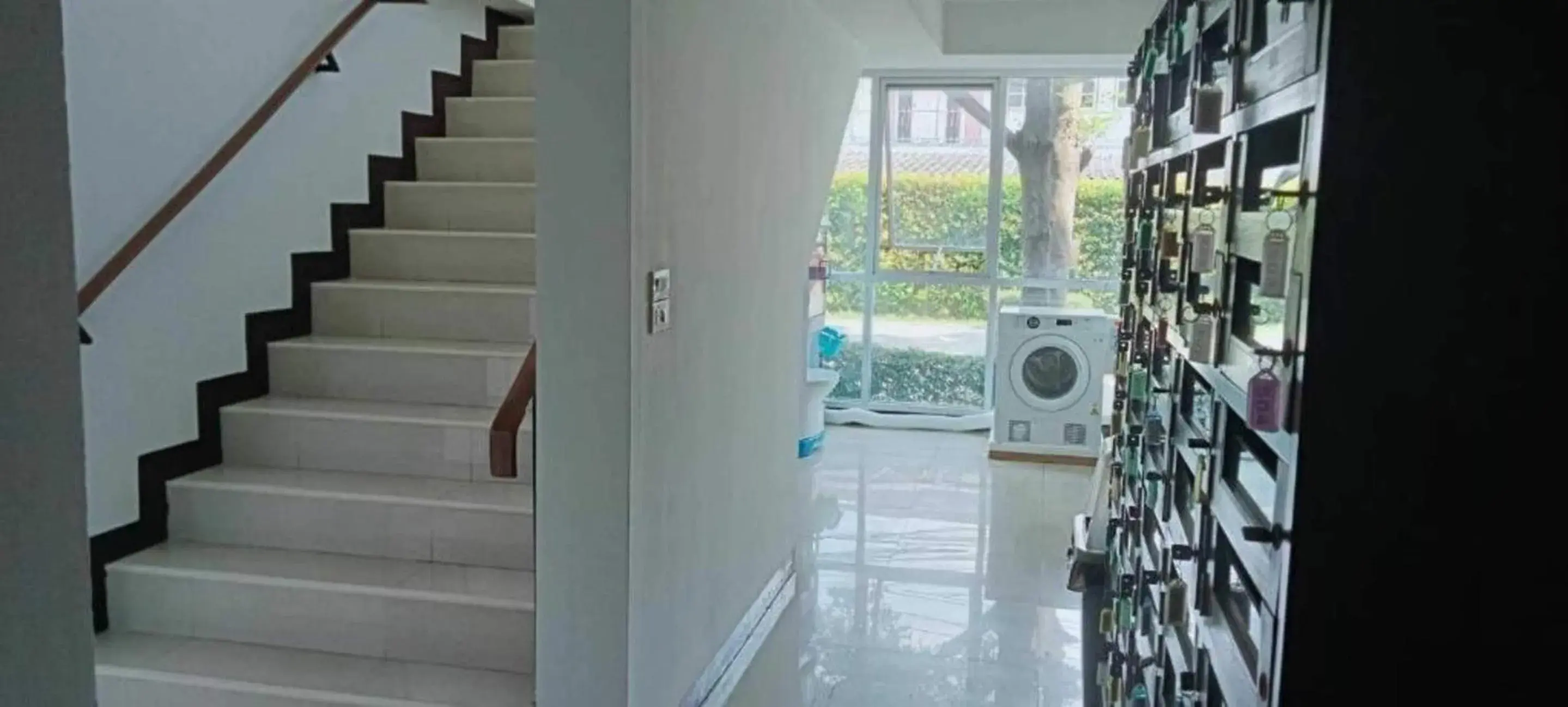 Other in Collection O The Bangkok Cha Cha Suite Other in Collection O The Bangkok Cha Cha Suite