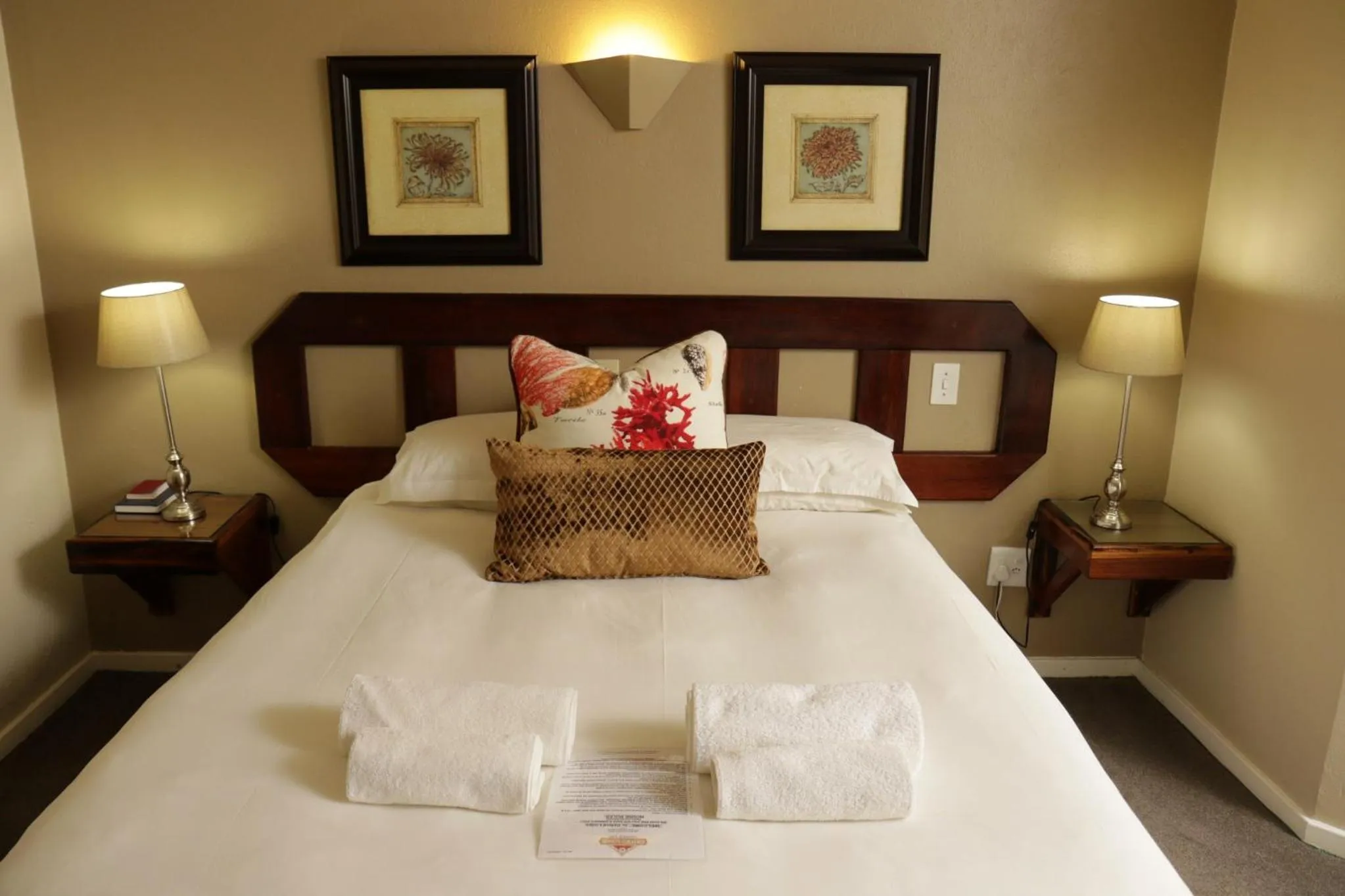 Bed in Oxford Lodge Vryheid