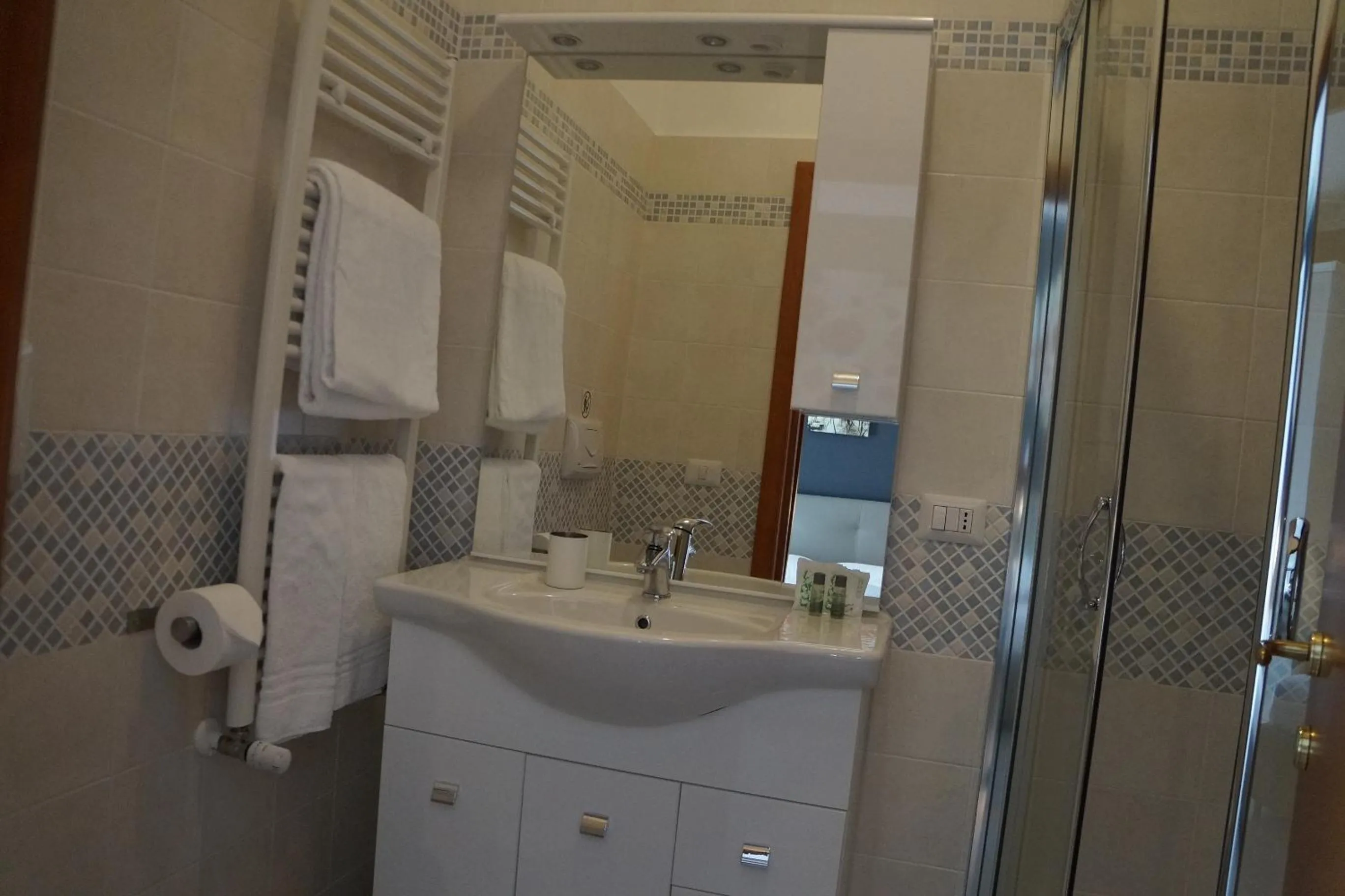 Bathroom in B&B Peschici 4 Stagioni