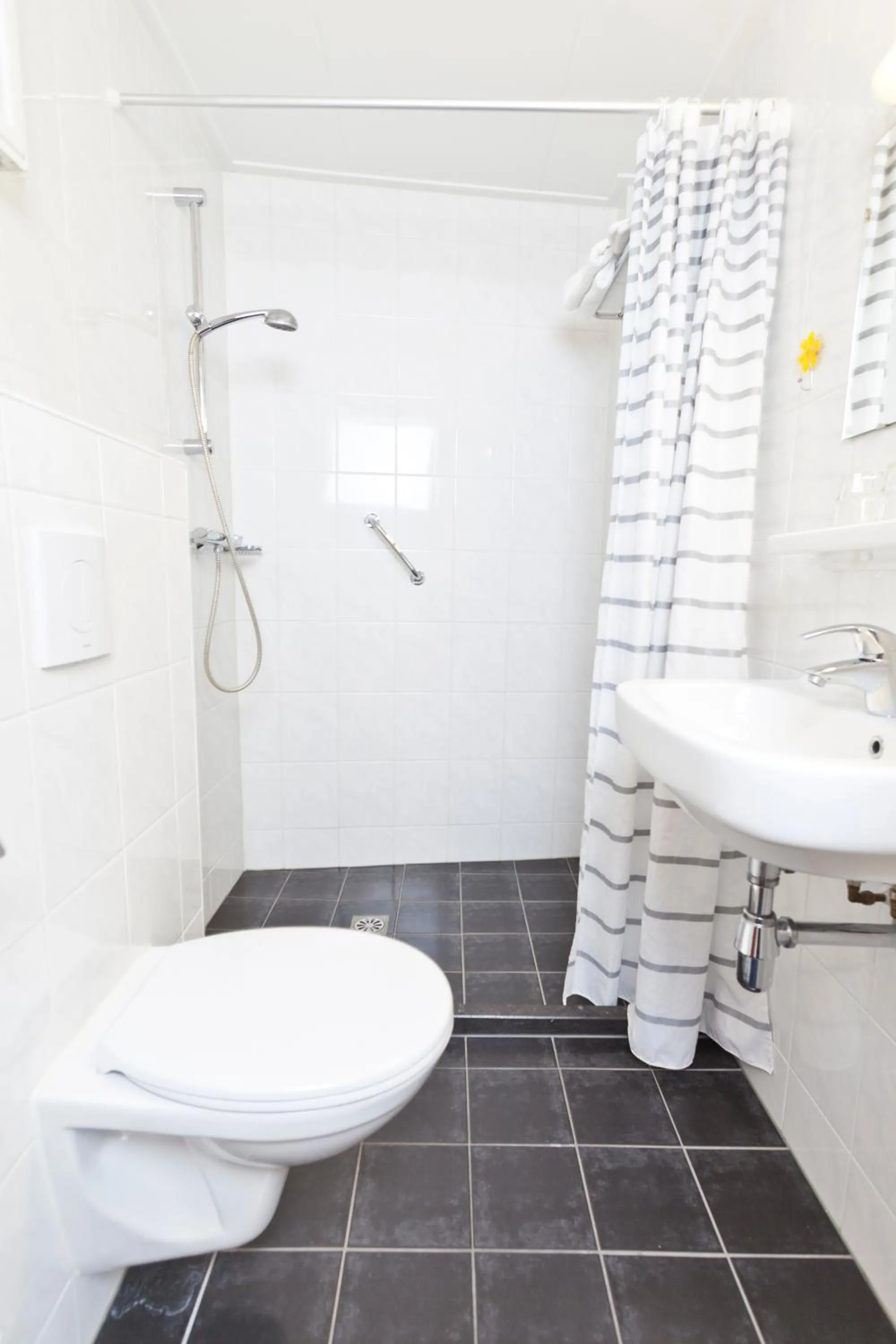Bathroom in Hotel de Burg