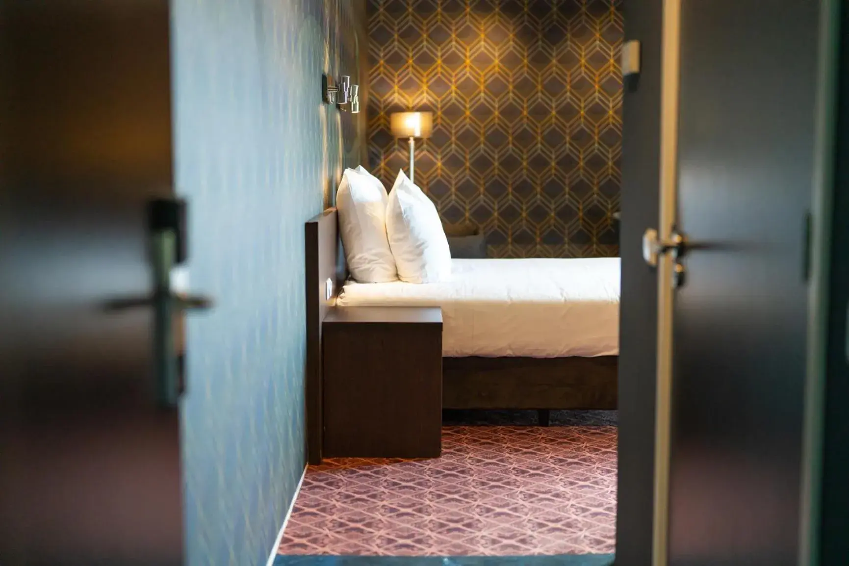 Bed in Hampshire Hotel - Delft Centre Bed in Hampshire Hotel - Delft Centre