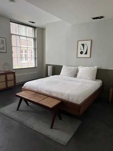 COMMUNE suites