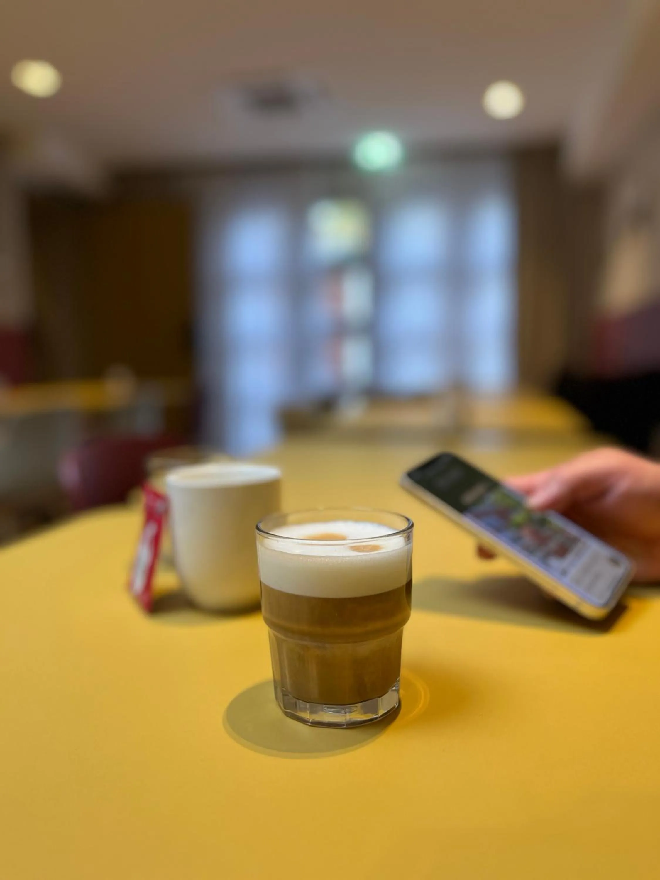 Coffee/tea facilities in Dutch Design Hotel Vondelpark