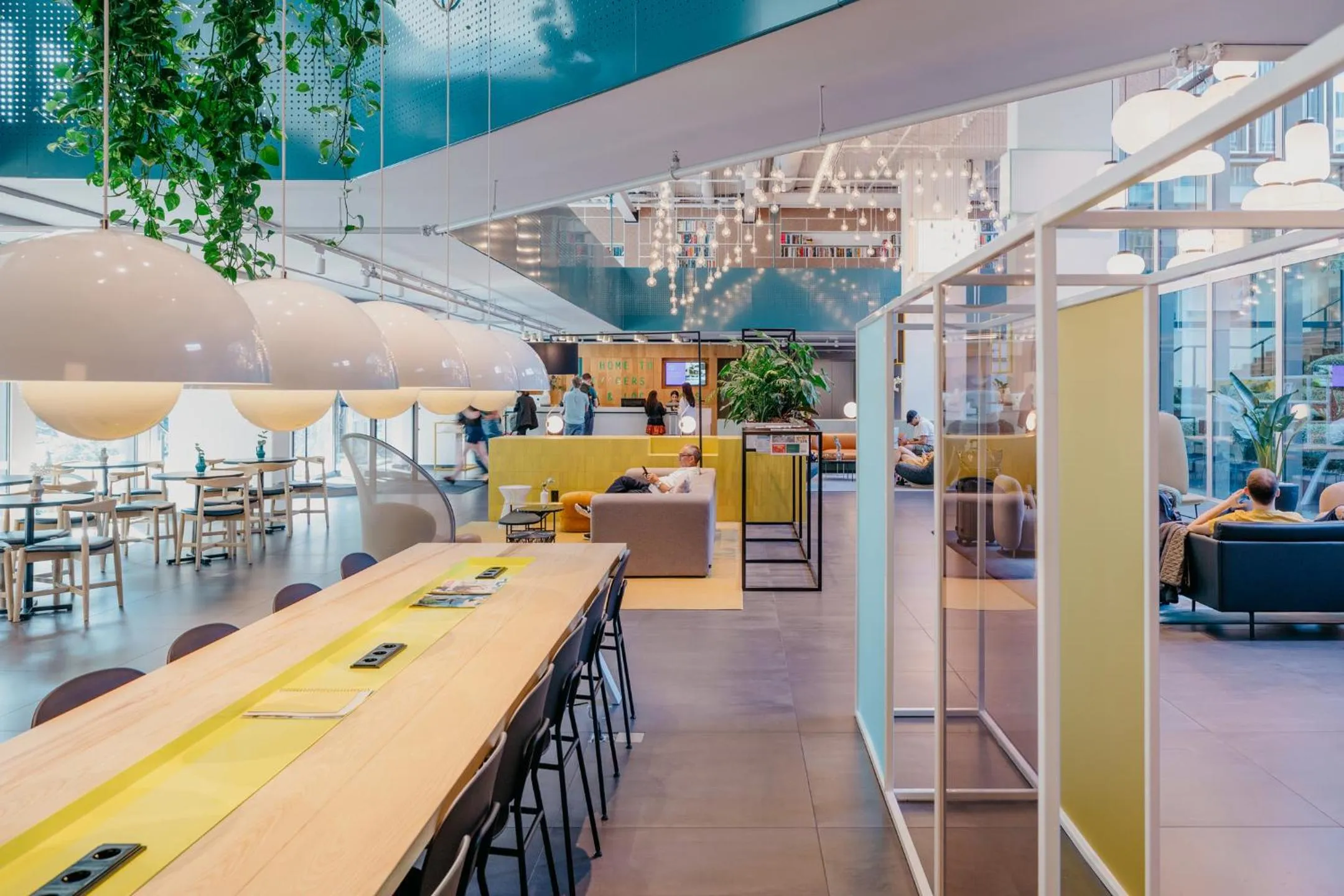 Lobby or reception in Hotel Casa Amsterdam