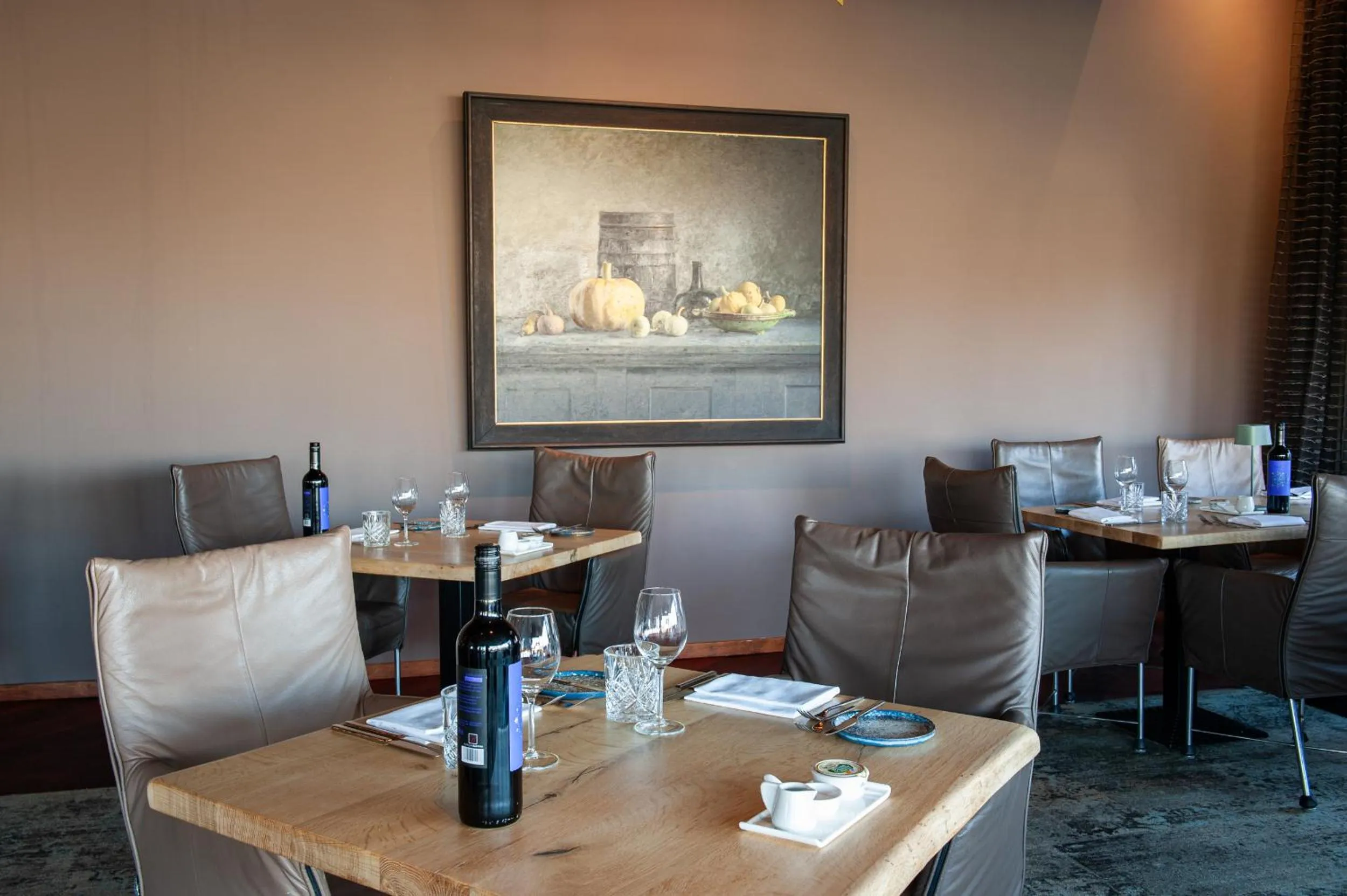 Restaurant/places to eat in De Zon Hotel & Restaurant by Flow