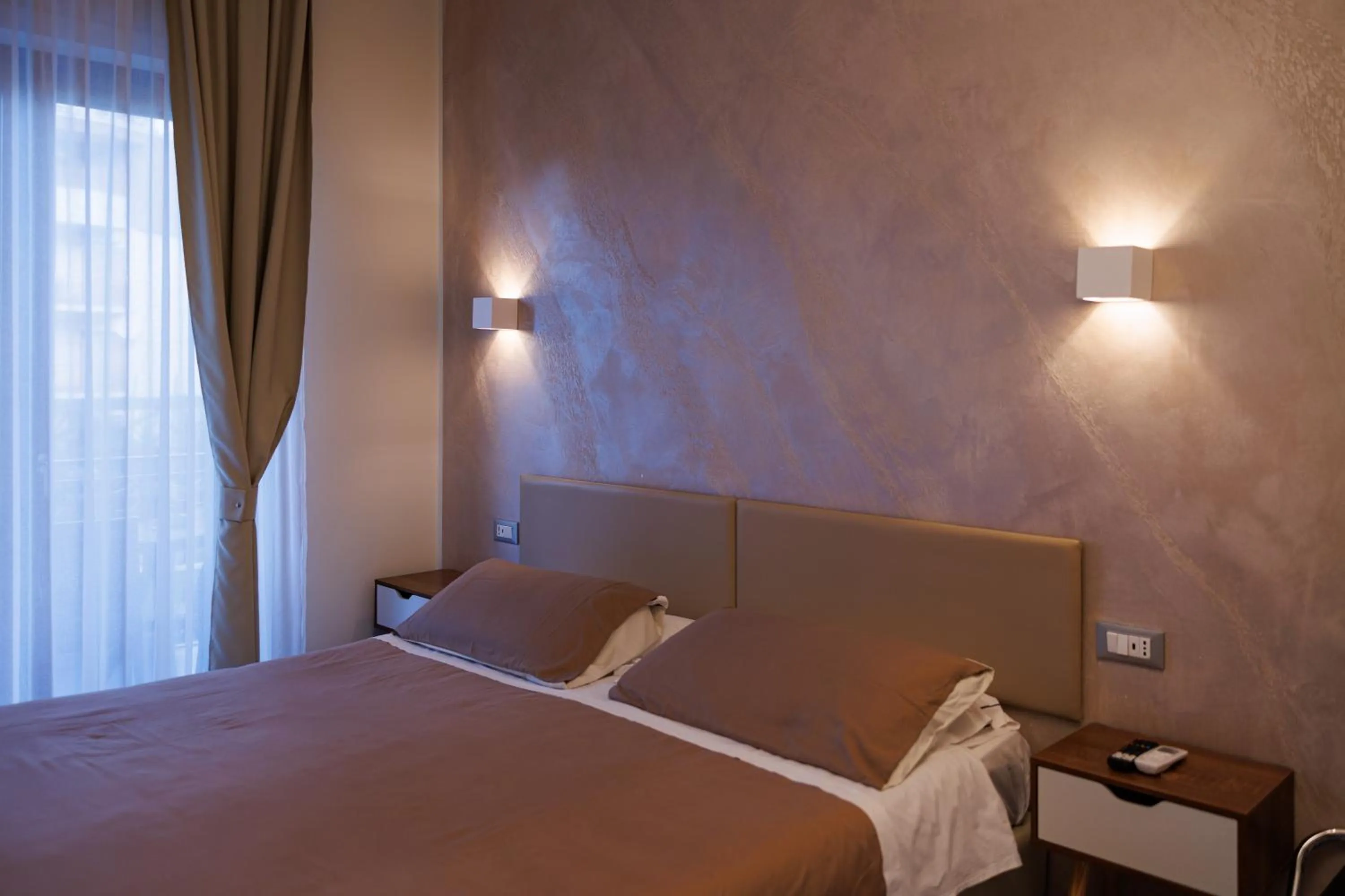 Bed in The Reef Sorrento