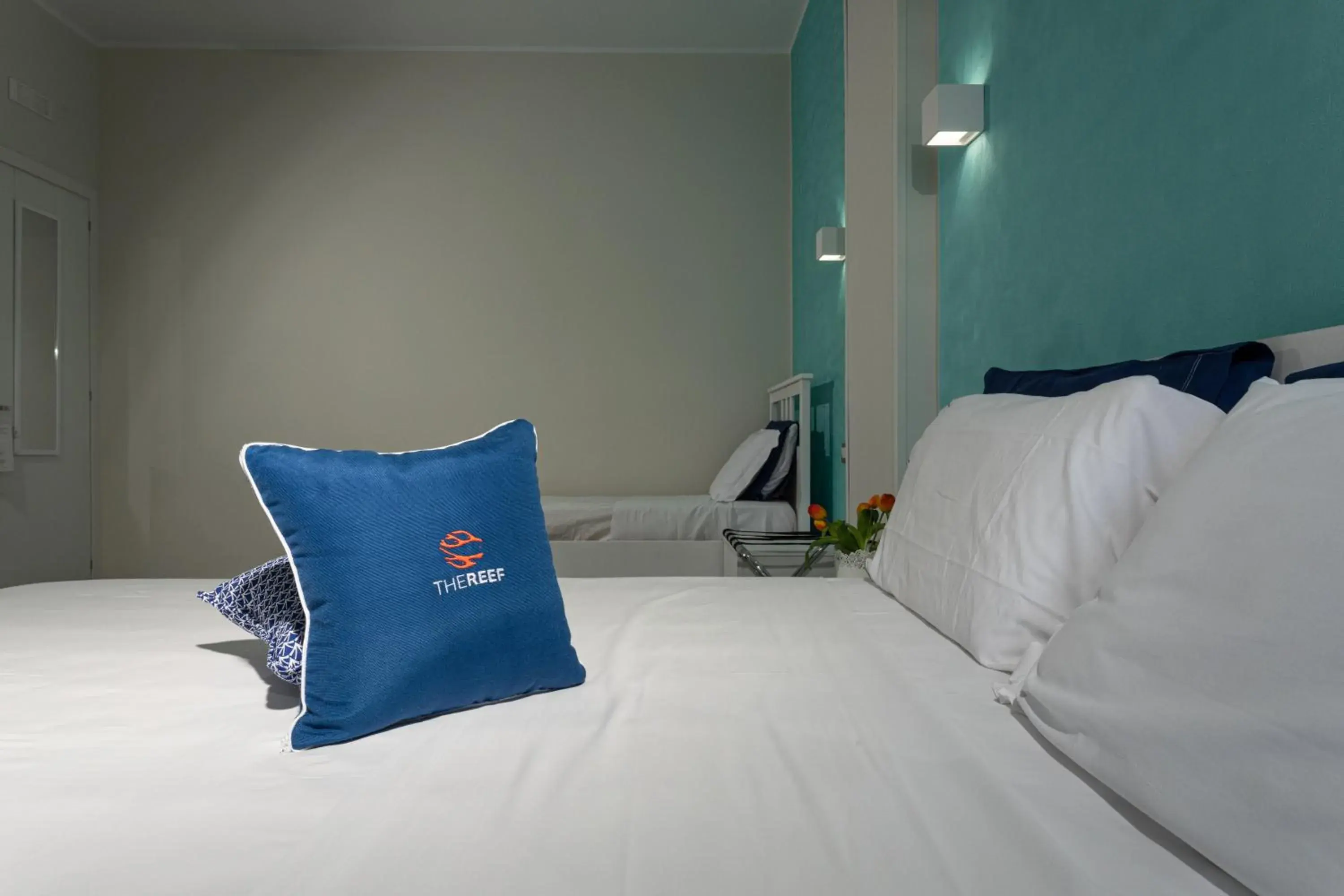 Decorative detail, Bed in The Reef Sorrento Decorative detail, Bed in The Reef Sorrento