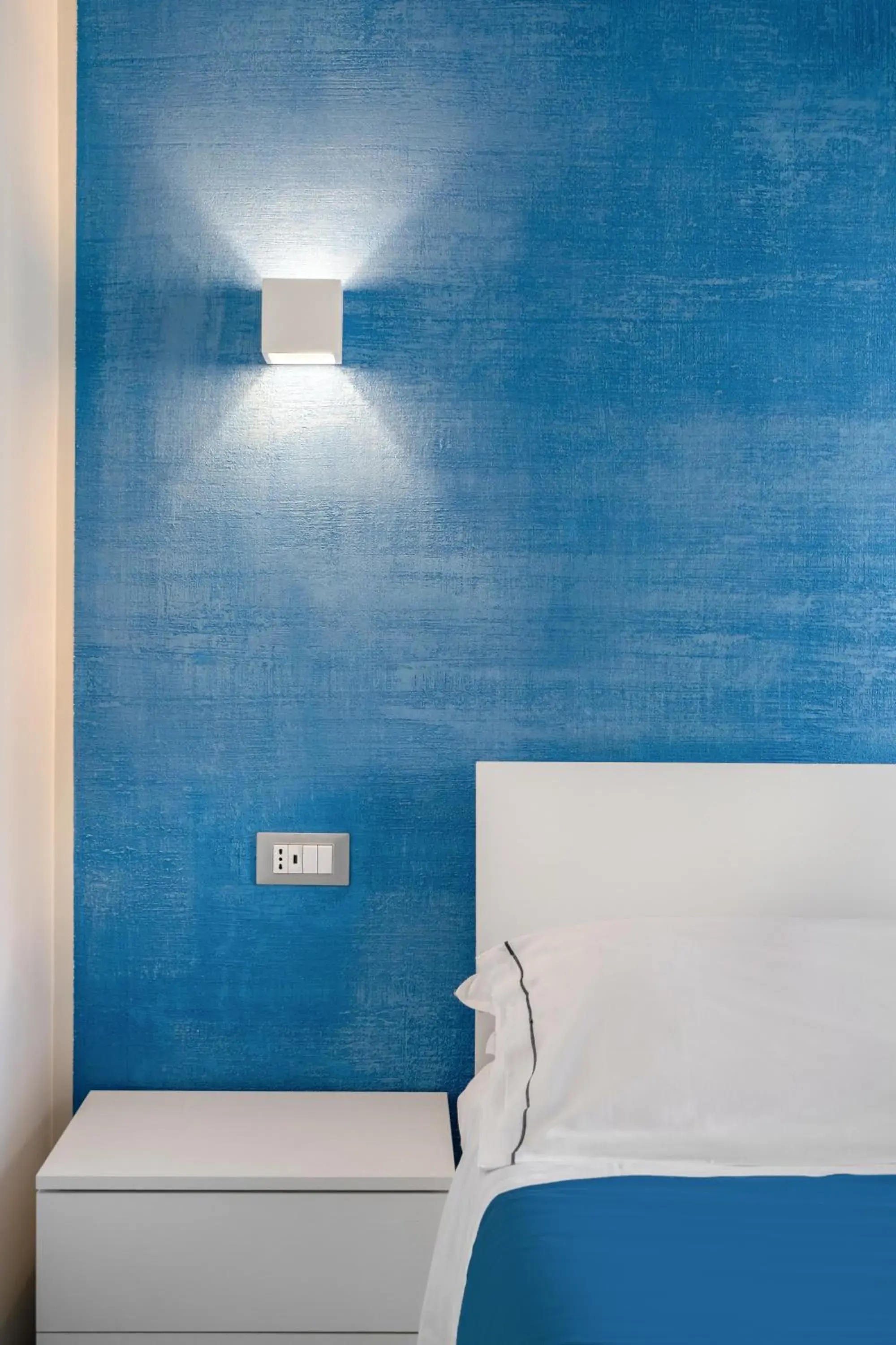 Bed in The Reef Sorrento Bed in The Reef Sorrento