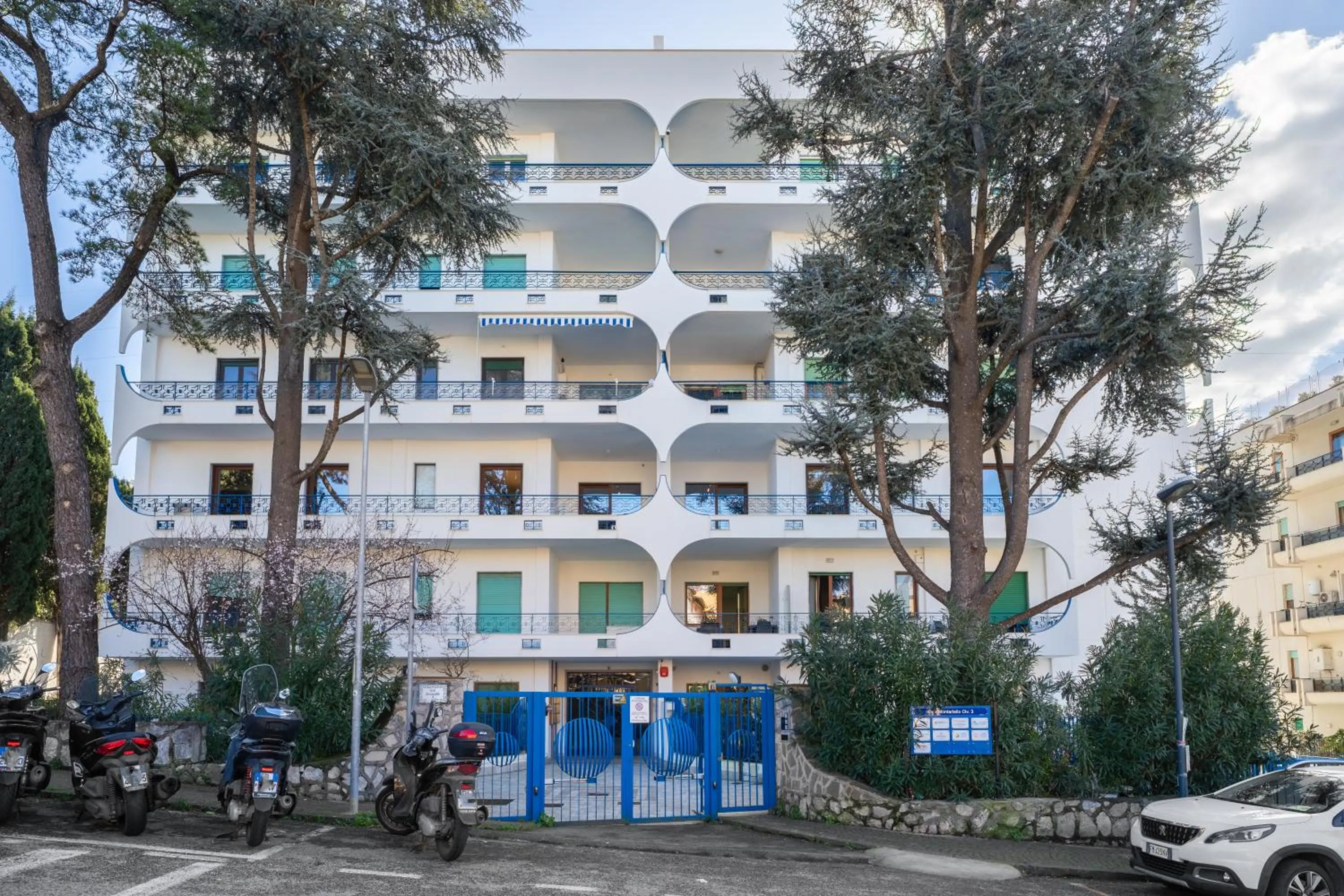 Property building in The Reef Sorrento