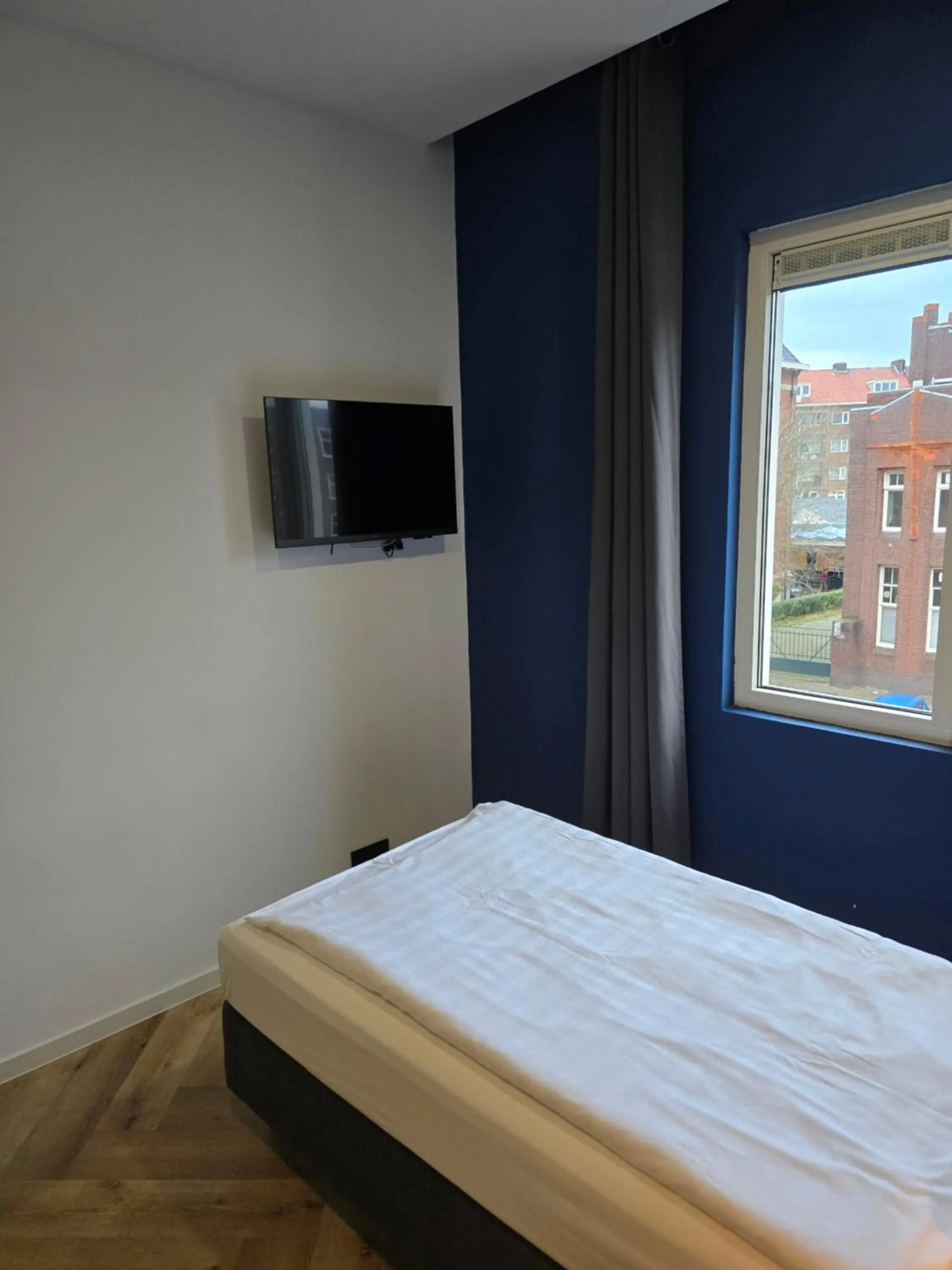 TV and multimedia, Bed in Hotel Port