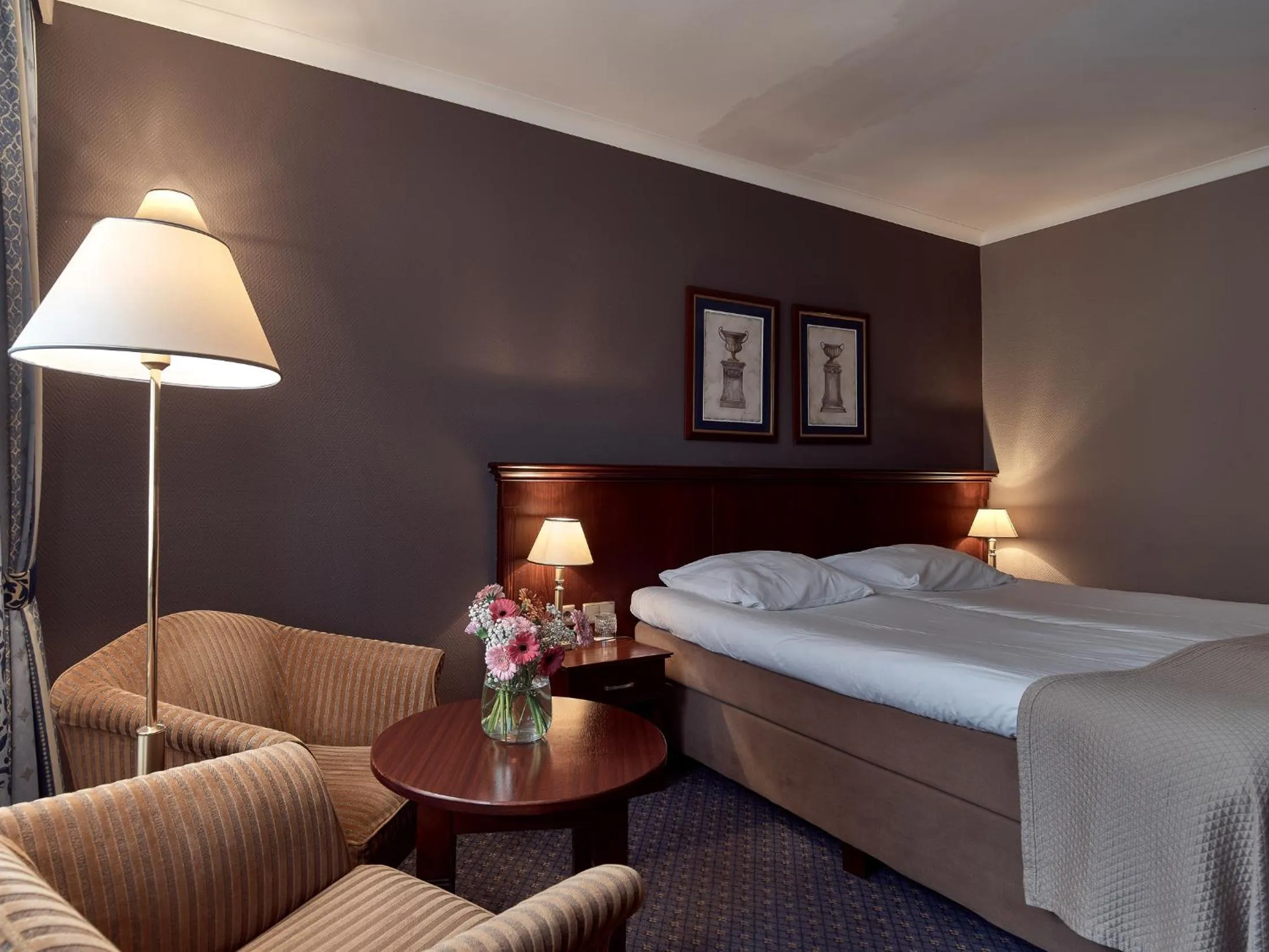 Bed in Good Seasons Hotel Den Bosch