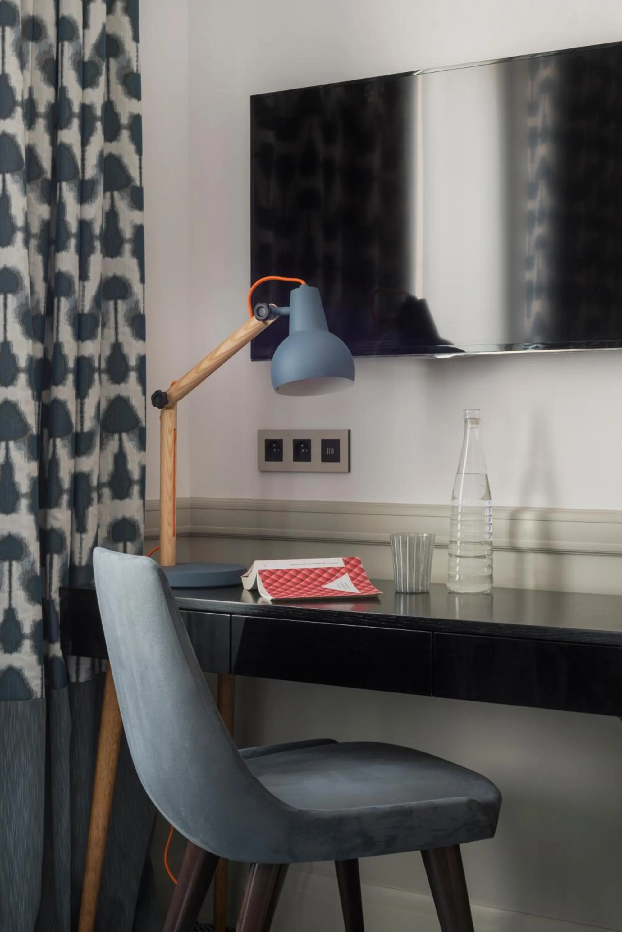 Decorative detail in Hôtel Adèle & Jules