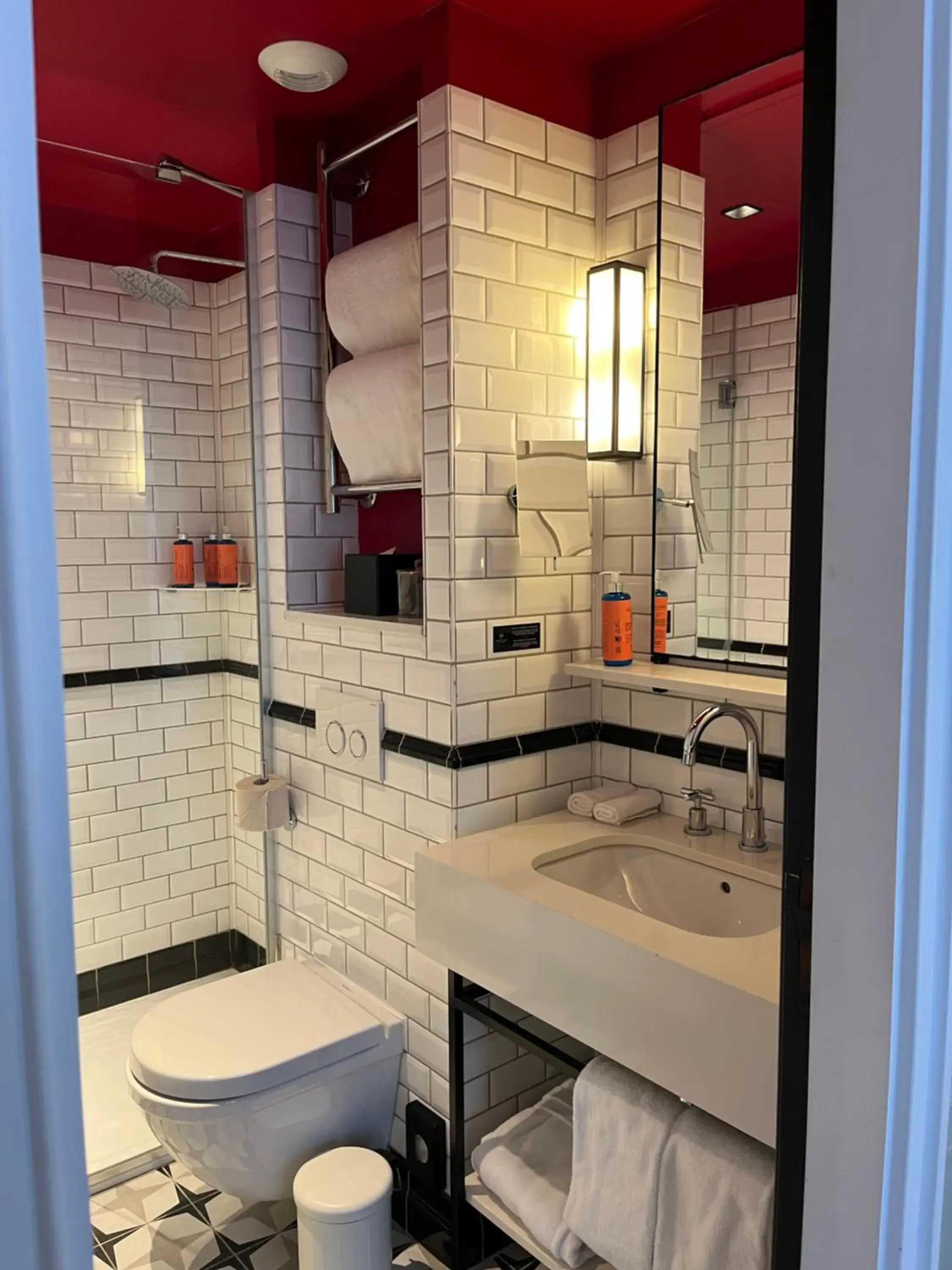 Deluxe Double Room in Hôtel Adèle & Jules Deluxe Double Room in Hôtel Adèle & Jules