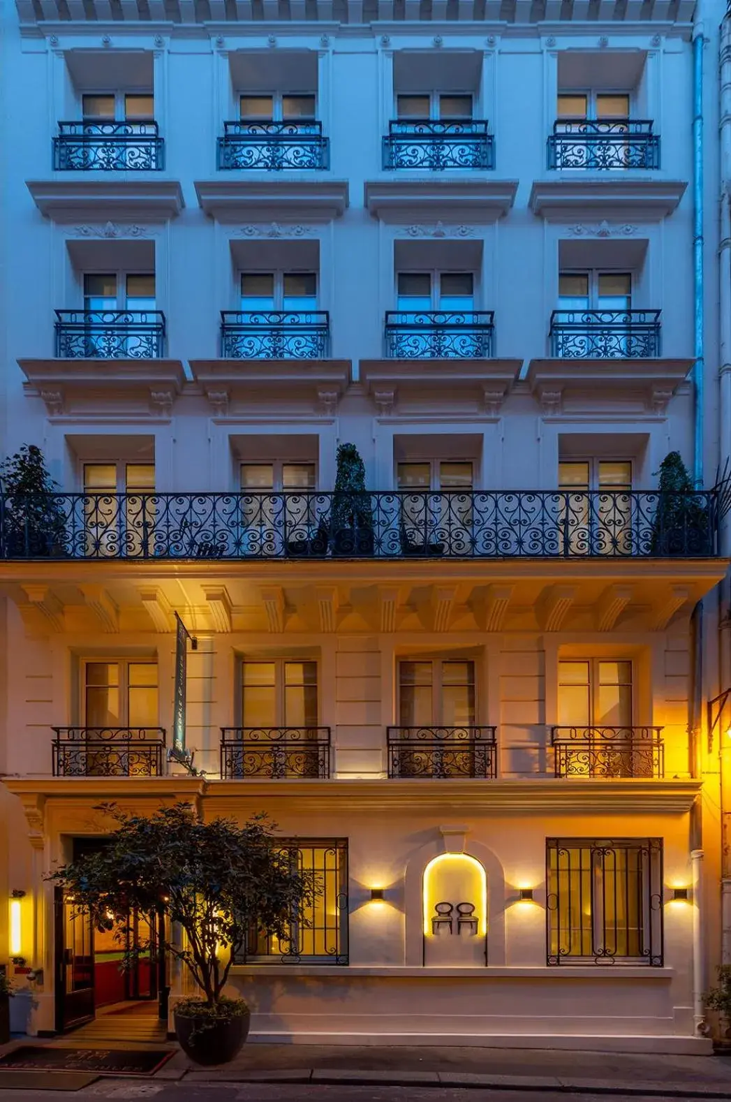 Property building in Hôtel Adèle & Jules Property building in Hôtel Adèle & Jules