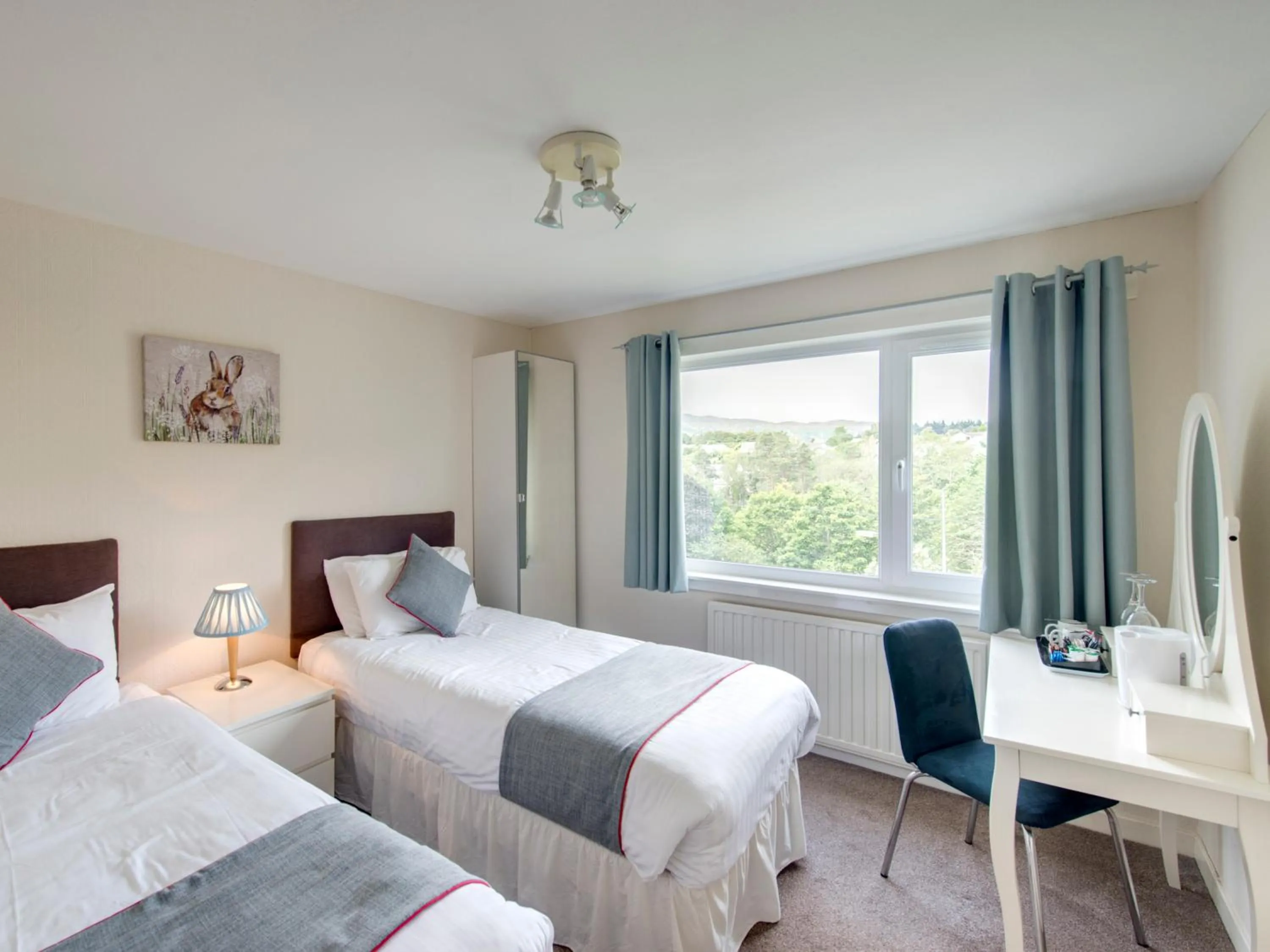 Bedroom, Bed in Craigvrack Hotel & Restaurant