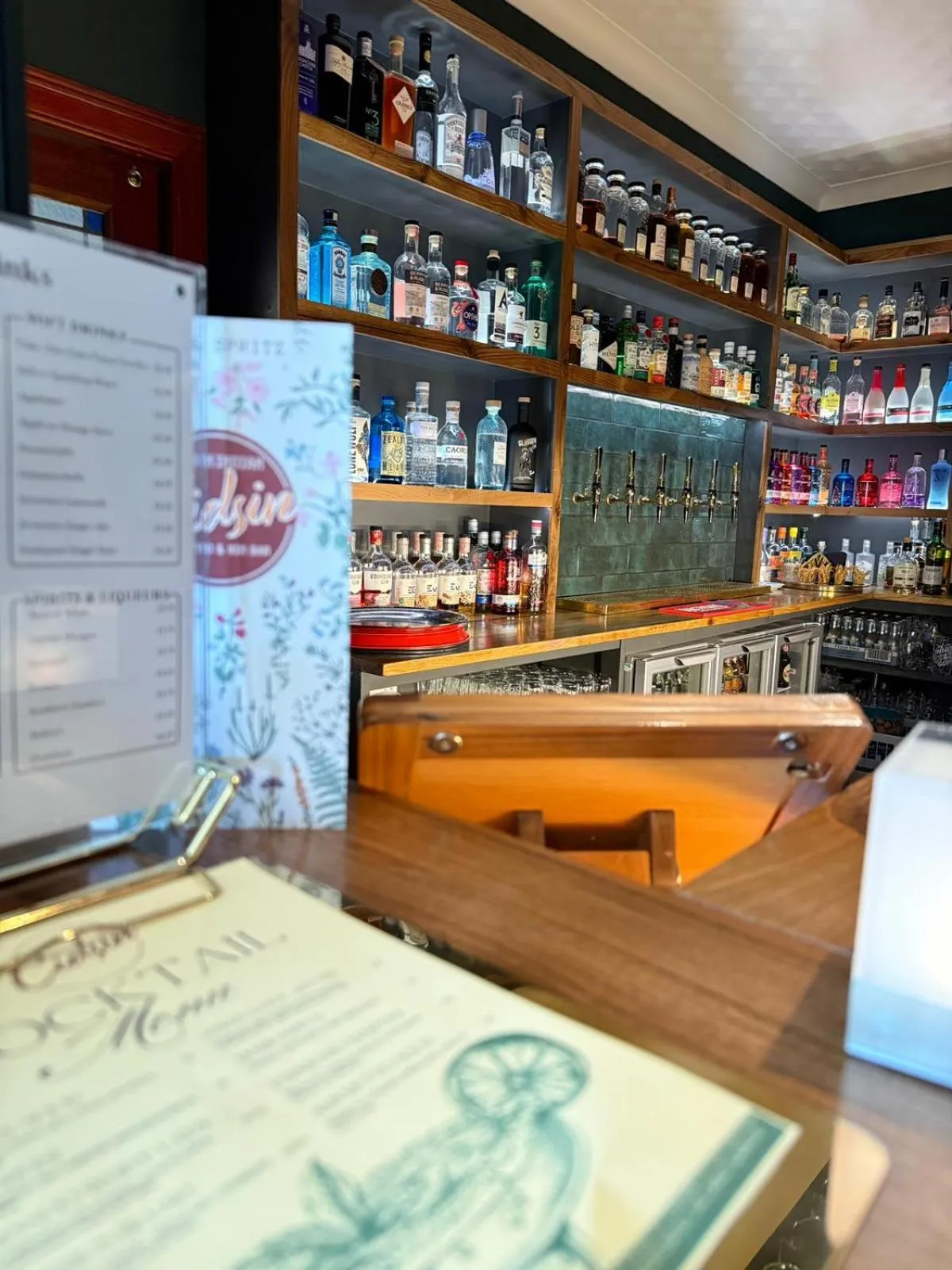 Restaurant/places to eat in Craigvrack Hotel & Restaurant